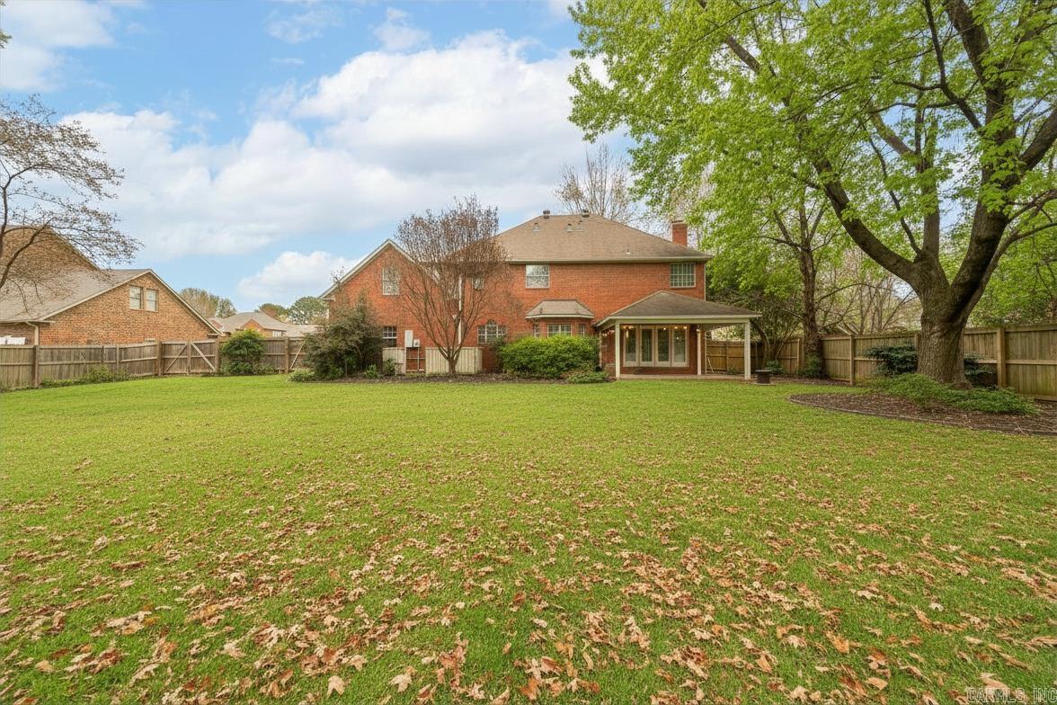 ROYAL OAKS - Residential