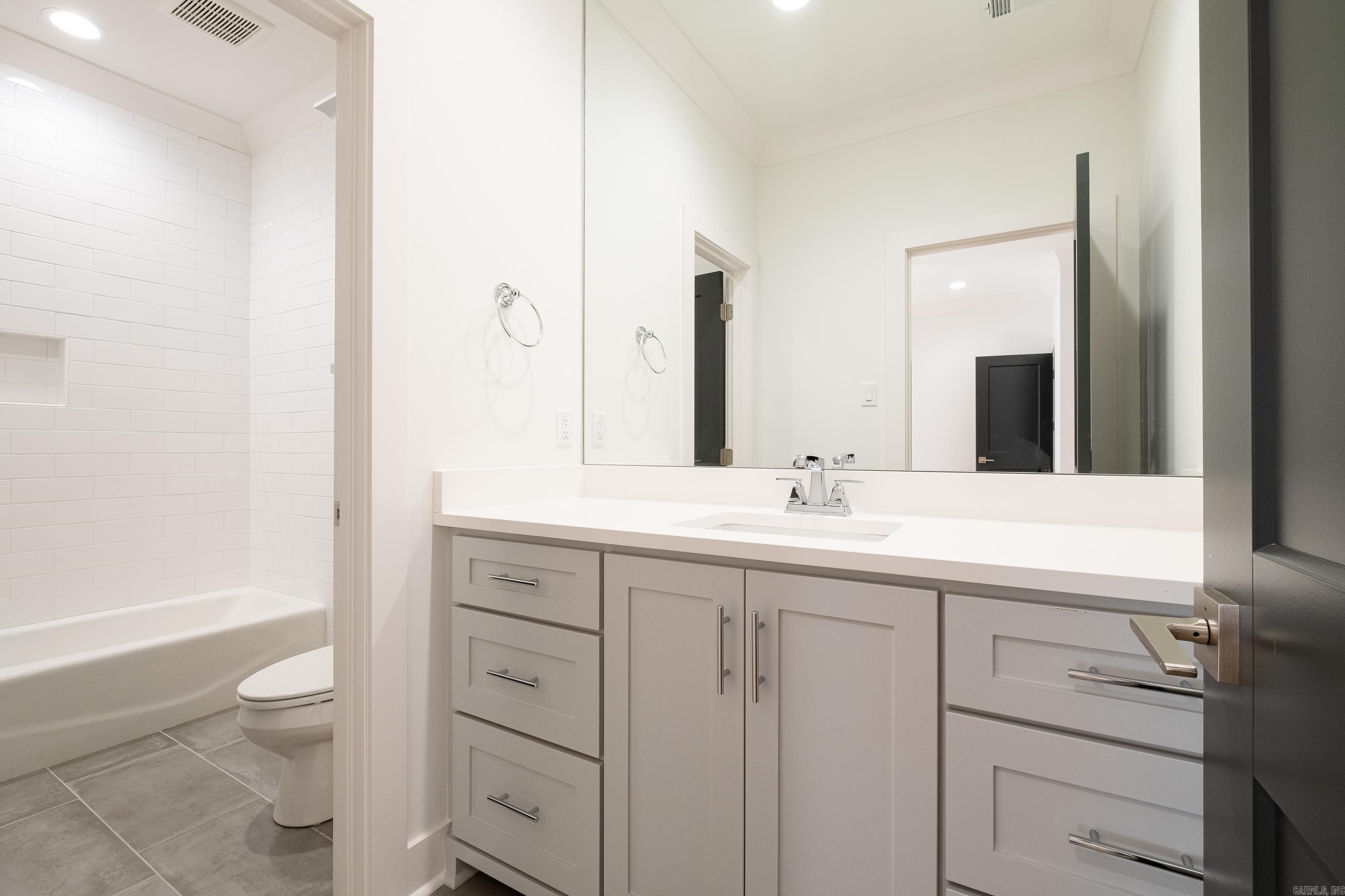 CHENAL VALLEY HALLEN COURT - Residential