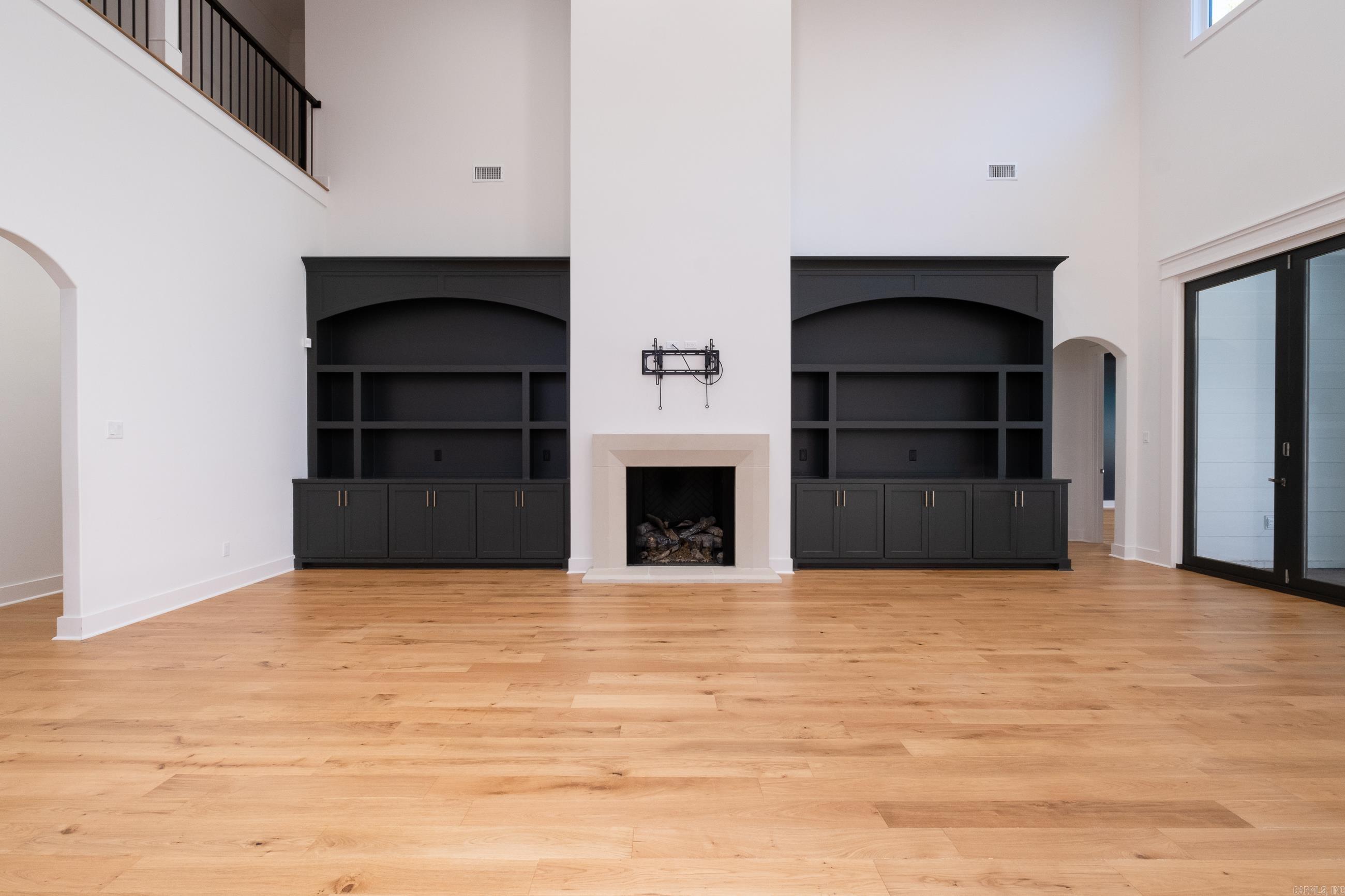CHENAL VALLEY HALLEN COURT - Residential