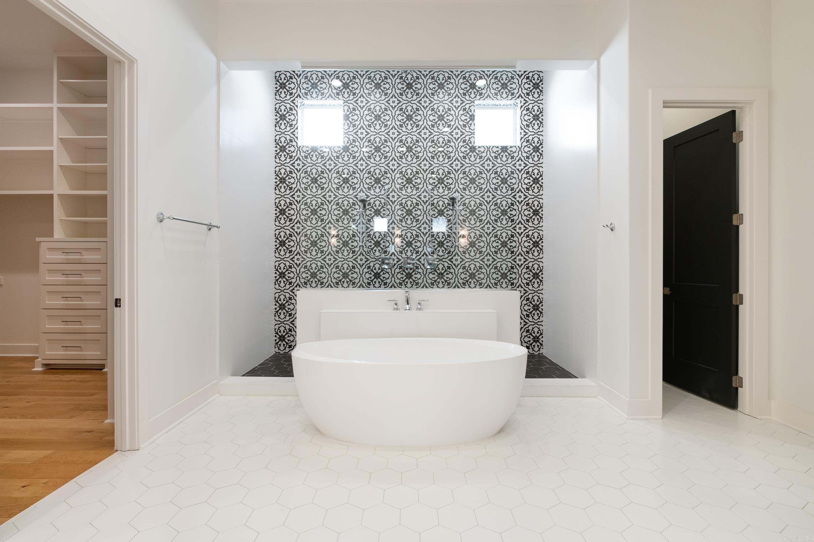 CHENAL VALLEY HALLEN COURT - Residential