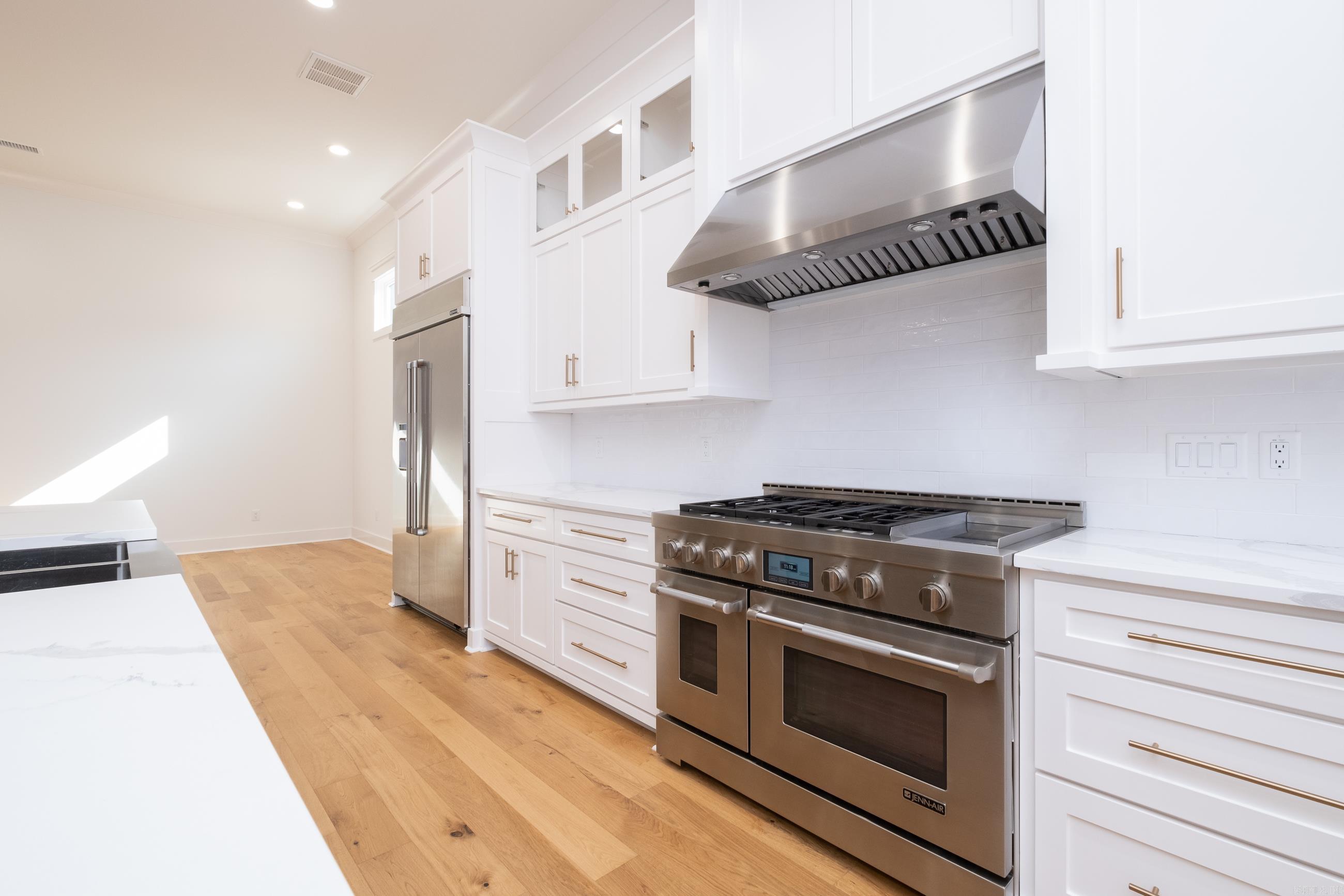 CHENAL VALLEY HALLEN COURT - Residential