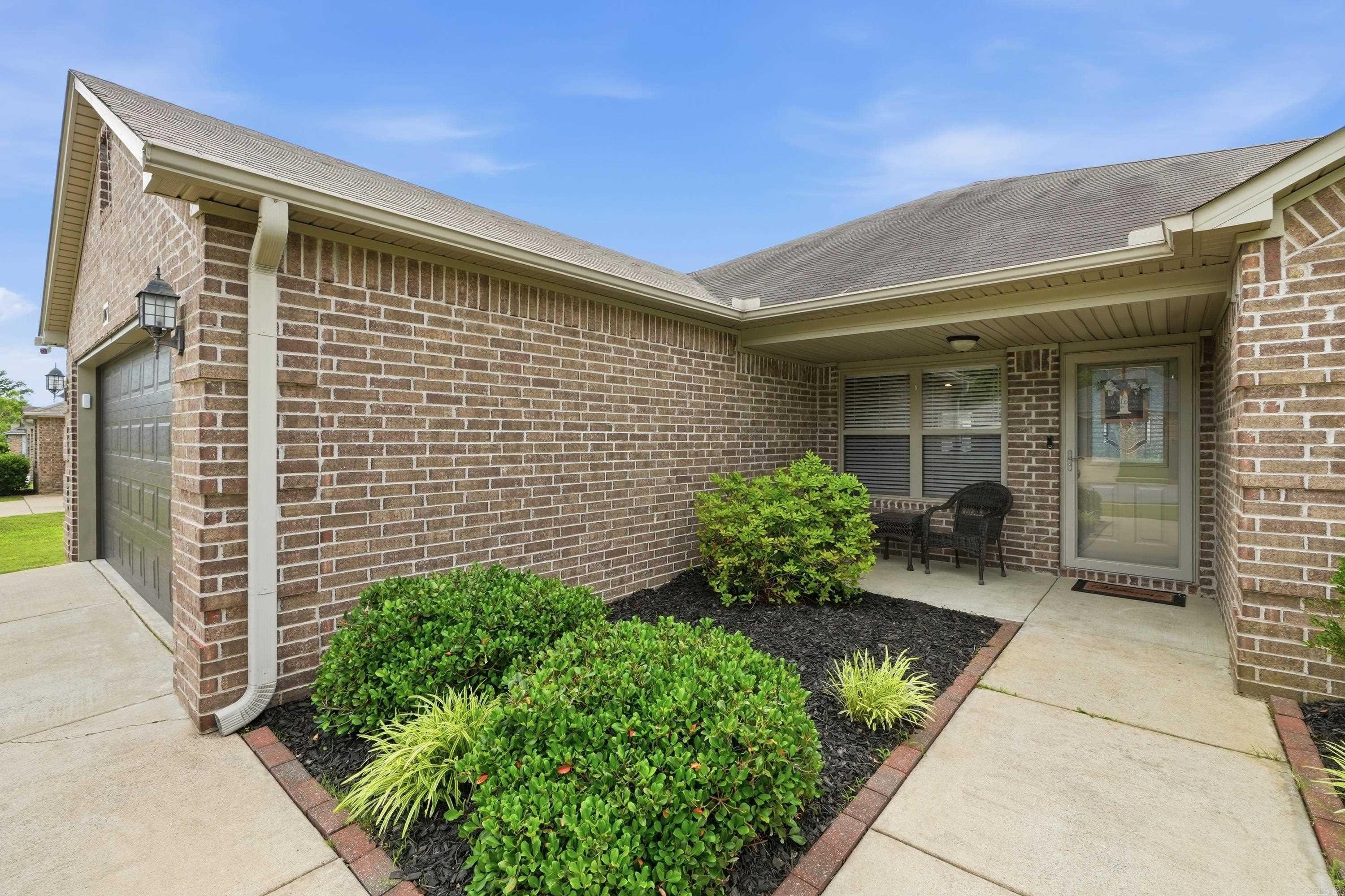 THE CROSSING AT OAK HILL - Residential
