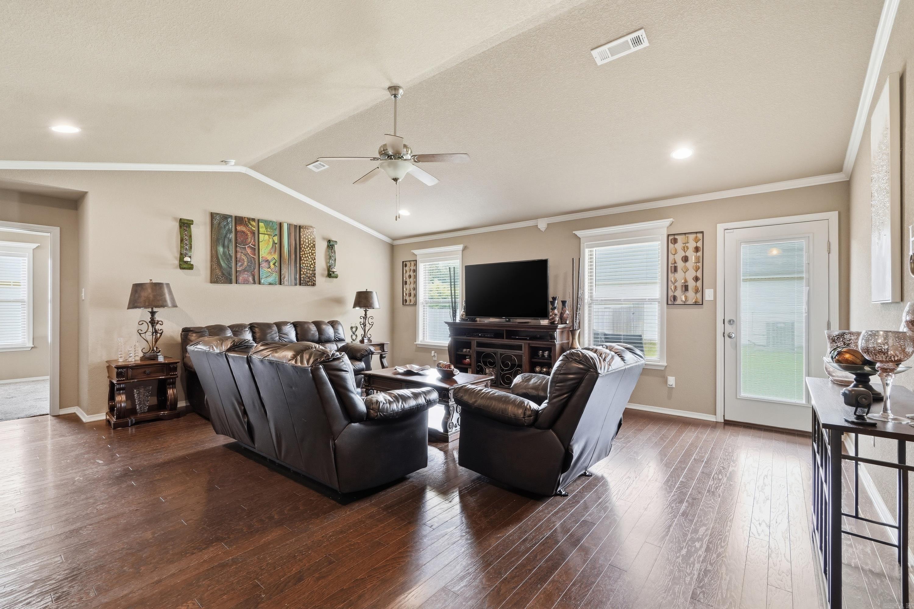 THE CROSSING AT OAK HILL - Residential