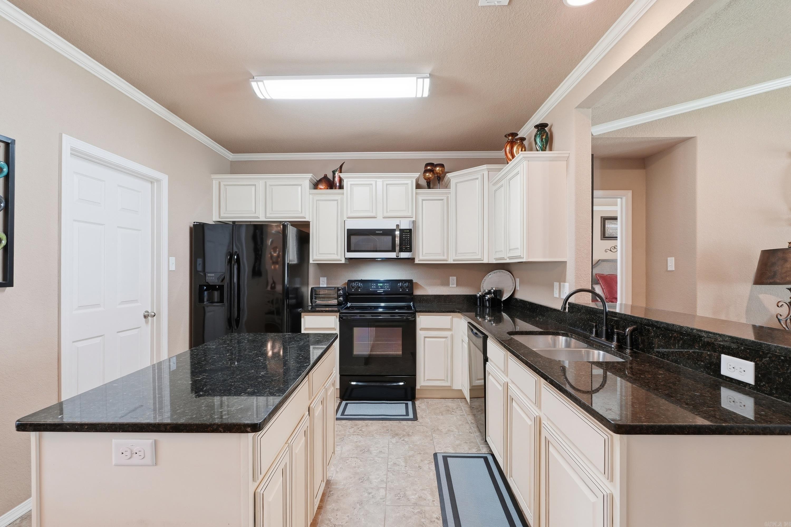 THE CROSSING AT OAK HILL - Residential