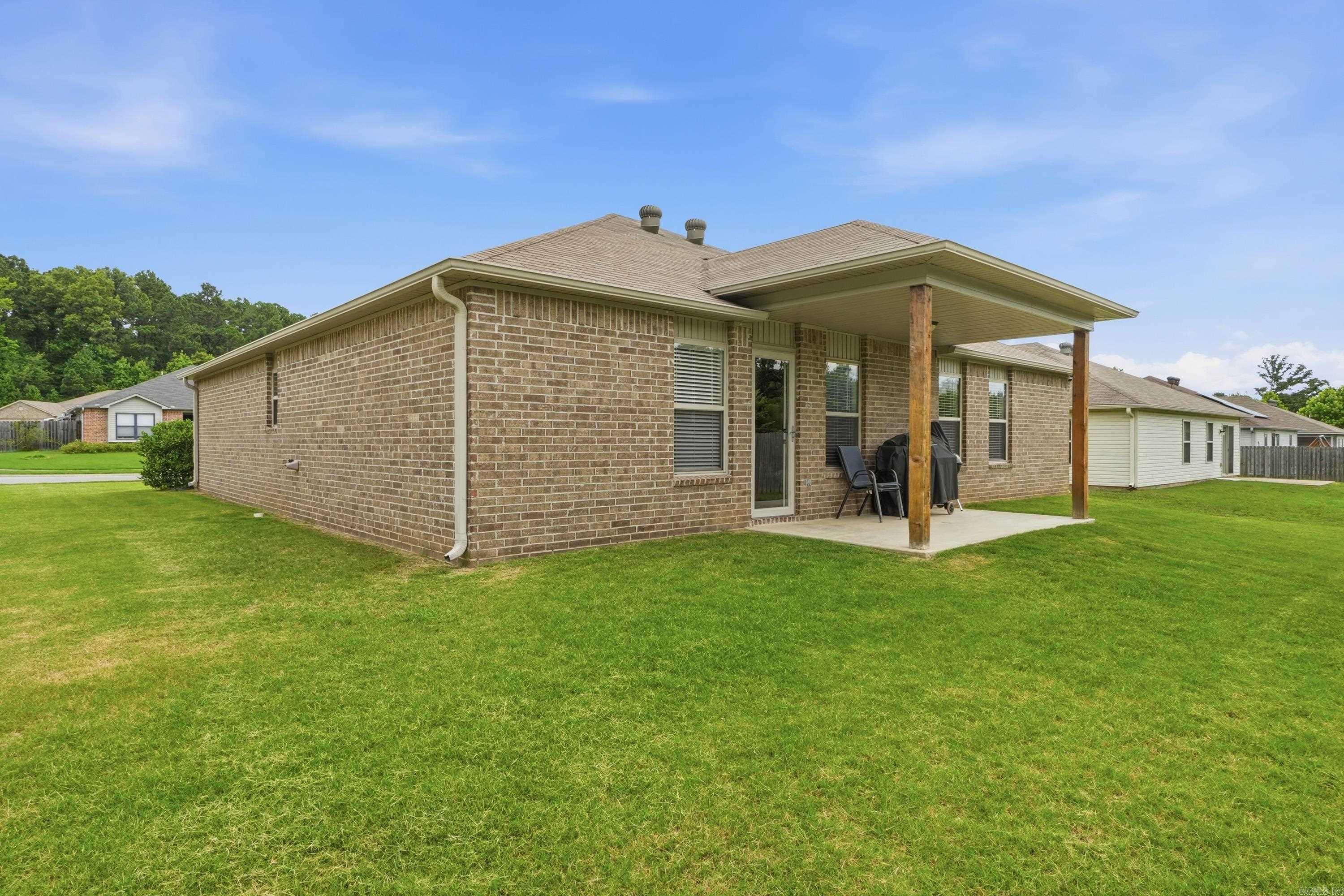 THE CROSSING AT OAK HILL - Residential