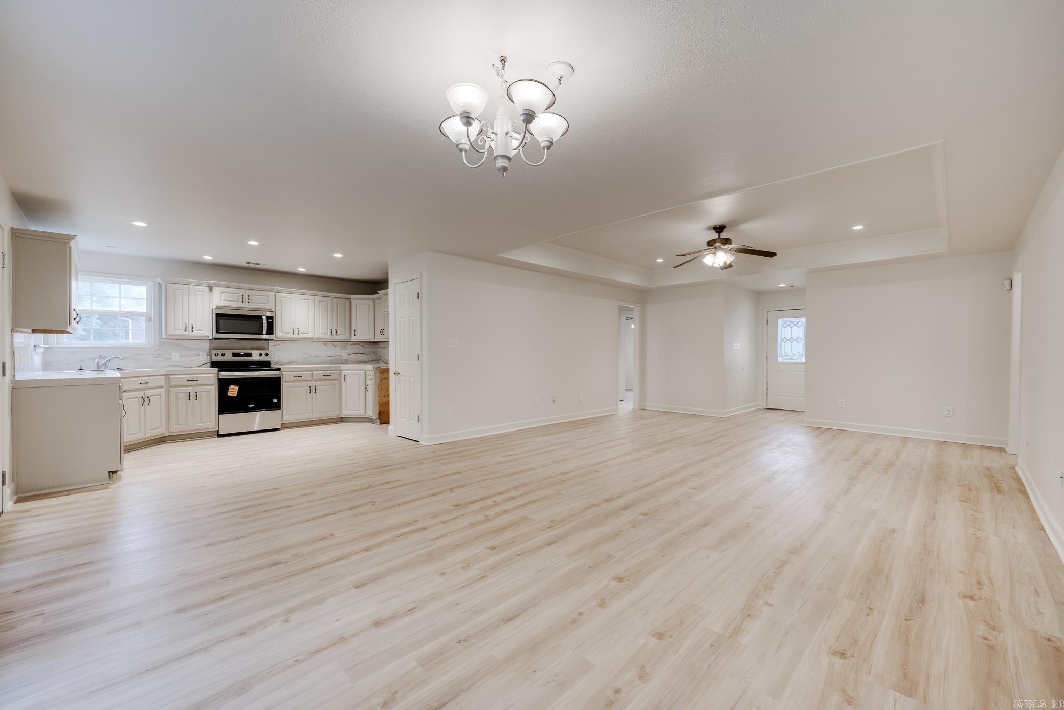 BROADMOOR - Residential