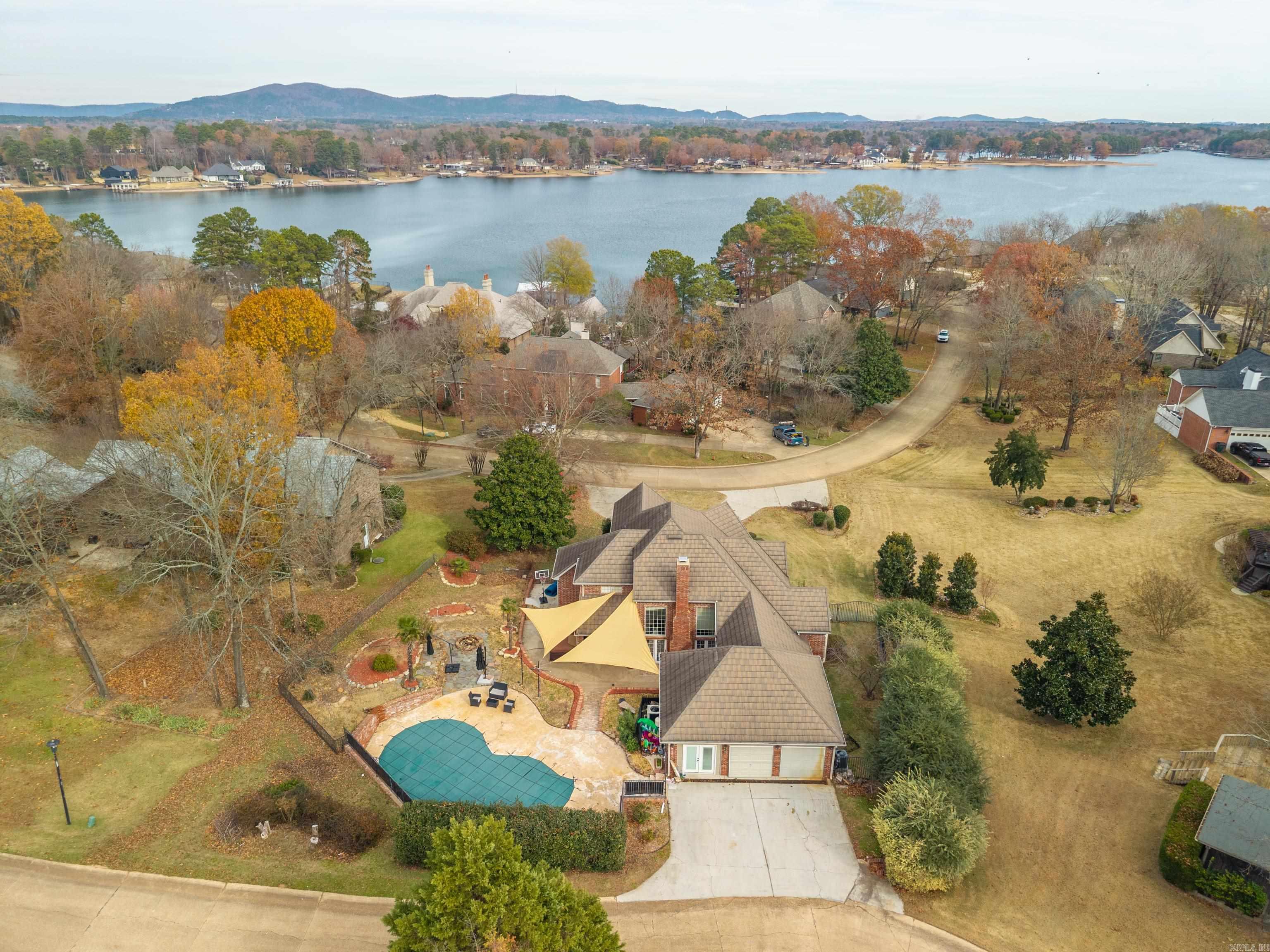 Driftwood Point - Residential