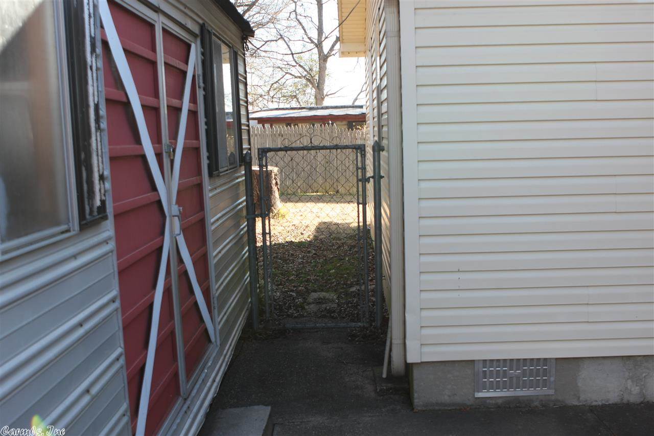Lawrence #6 - Residential