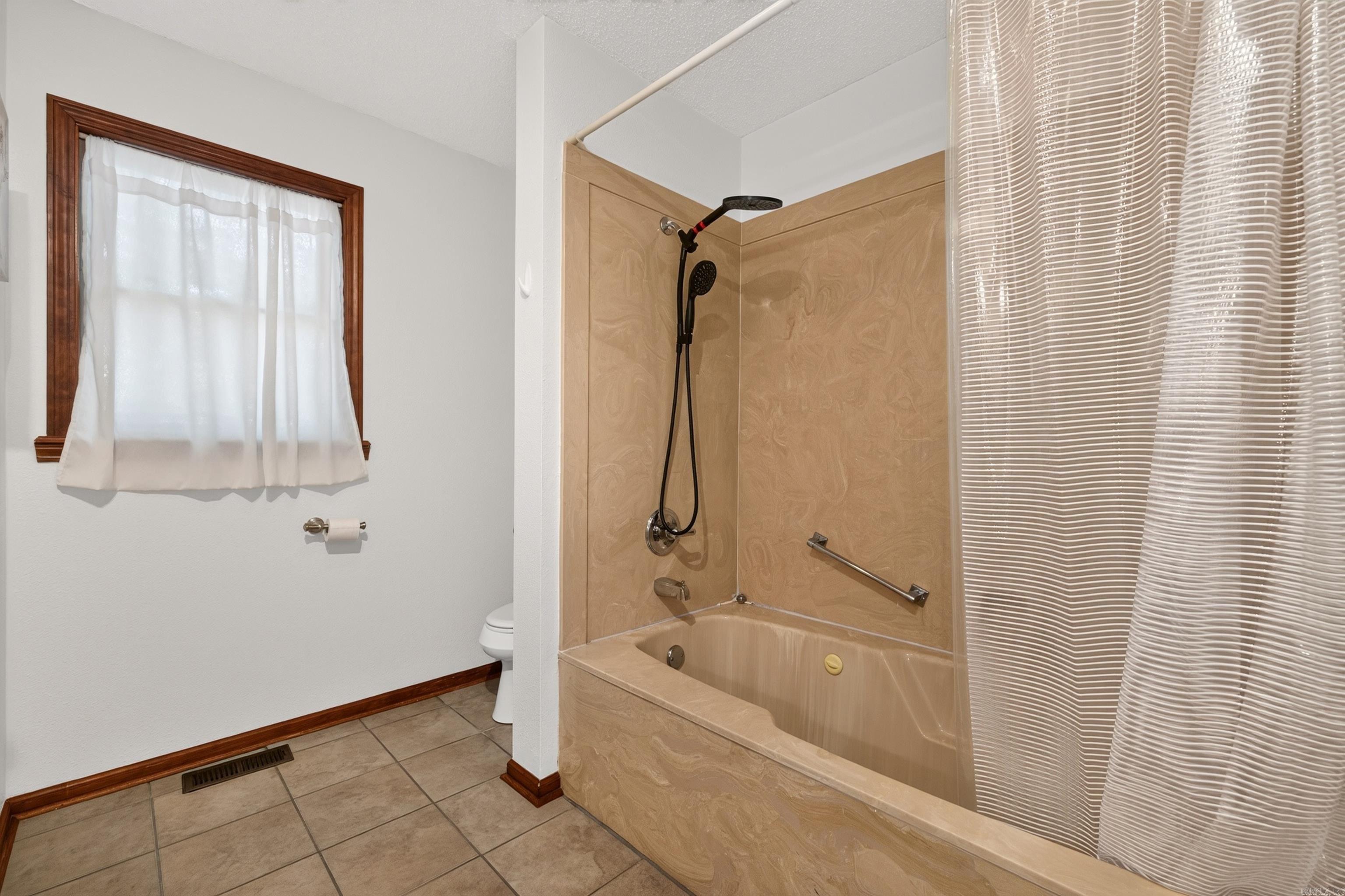 Empinado - Residential