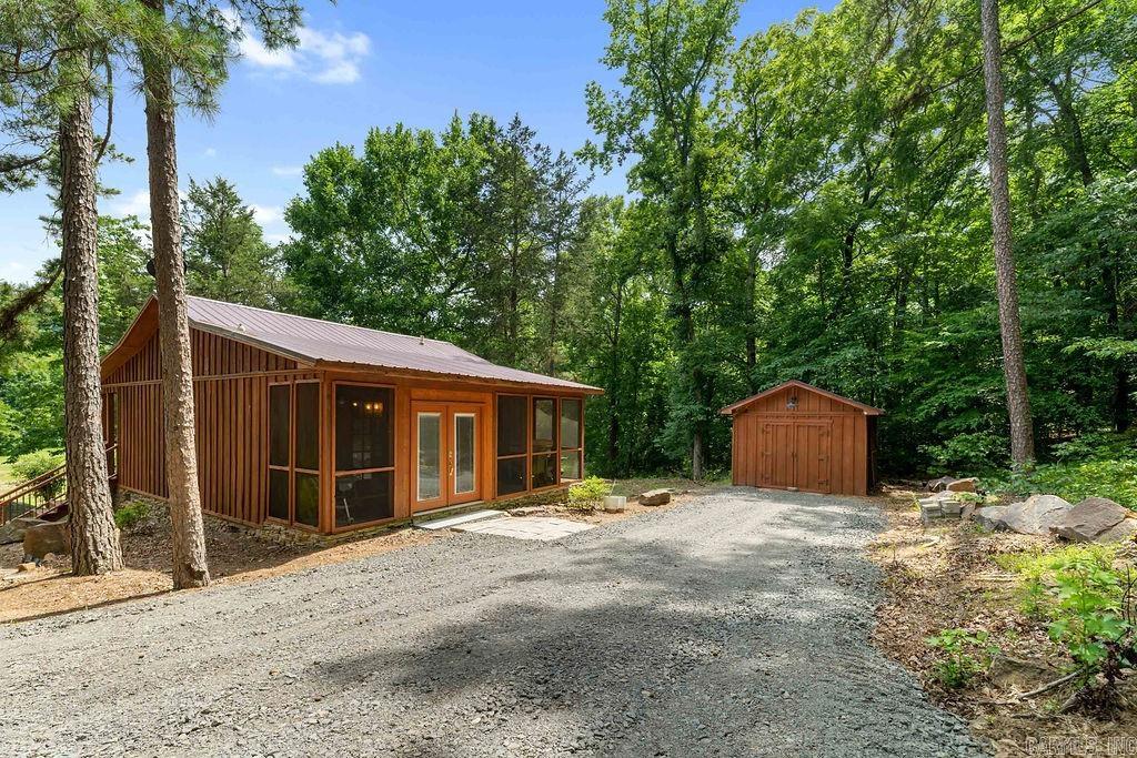 PRIMROSE CREEK - Residential