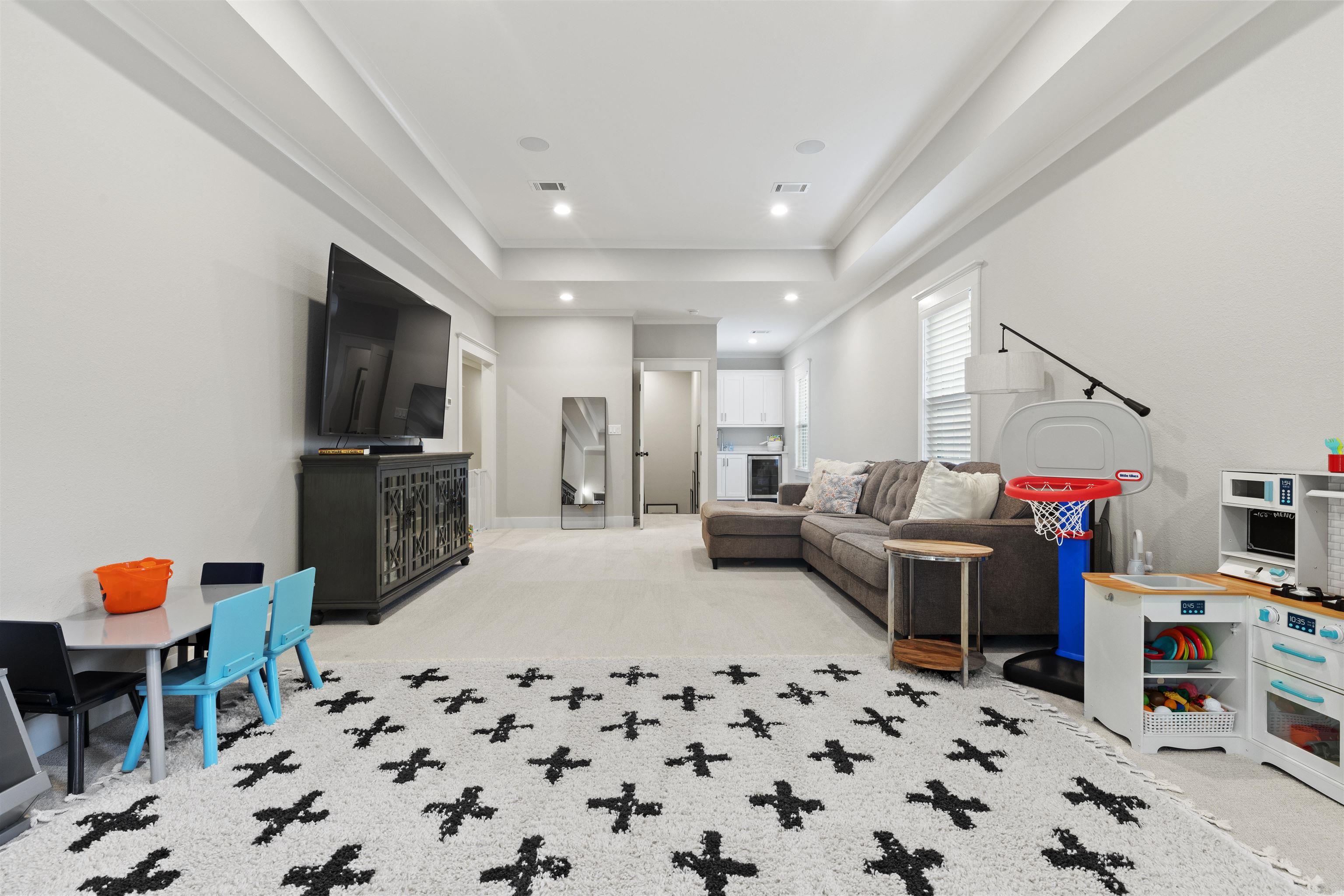 CHENAL VALLEY "ENSBURY PLACE" - Residential