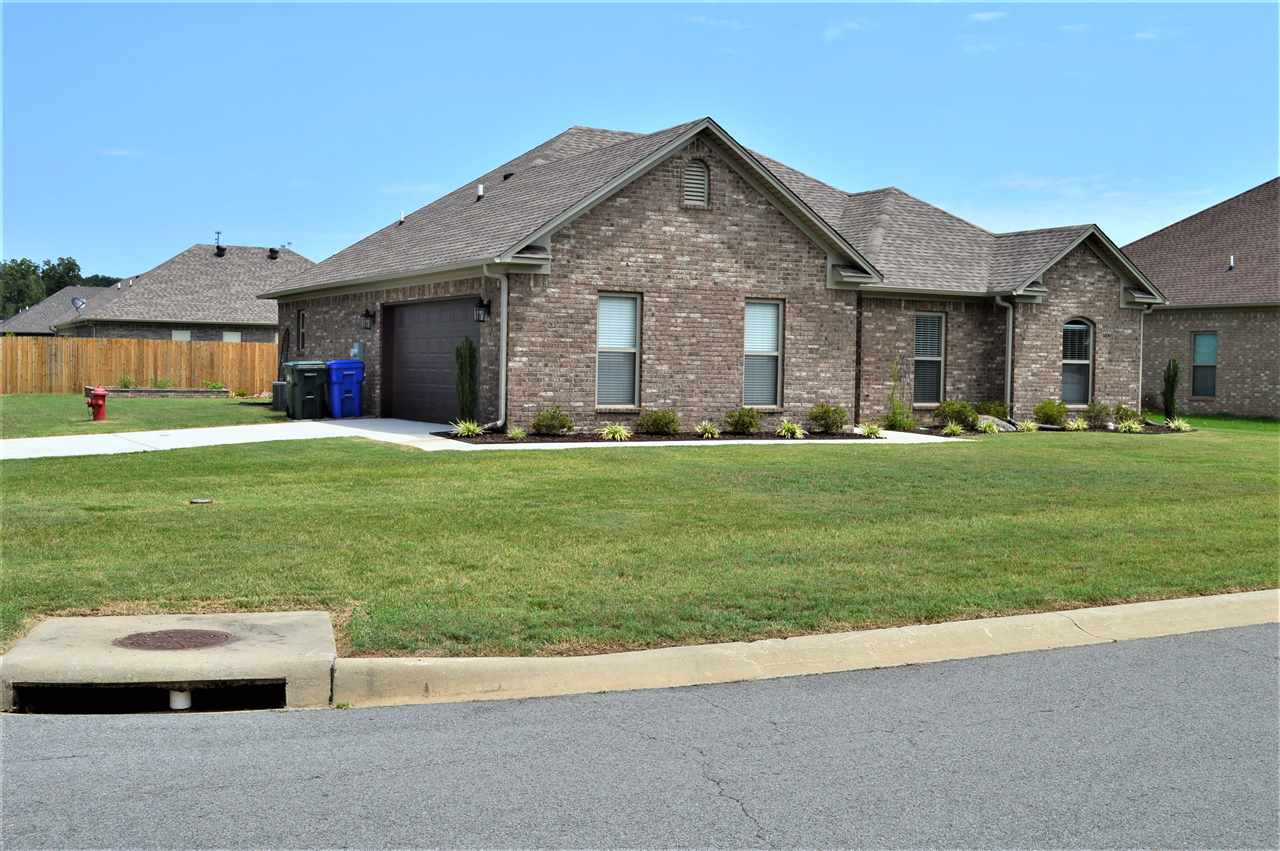 Makenna Cove - Residential
