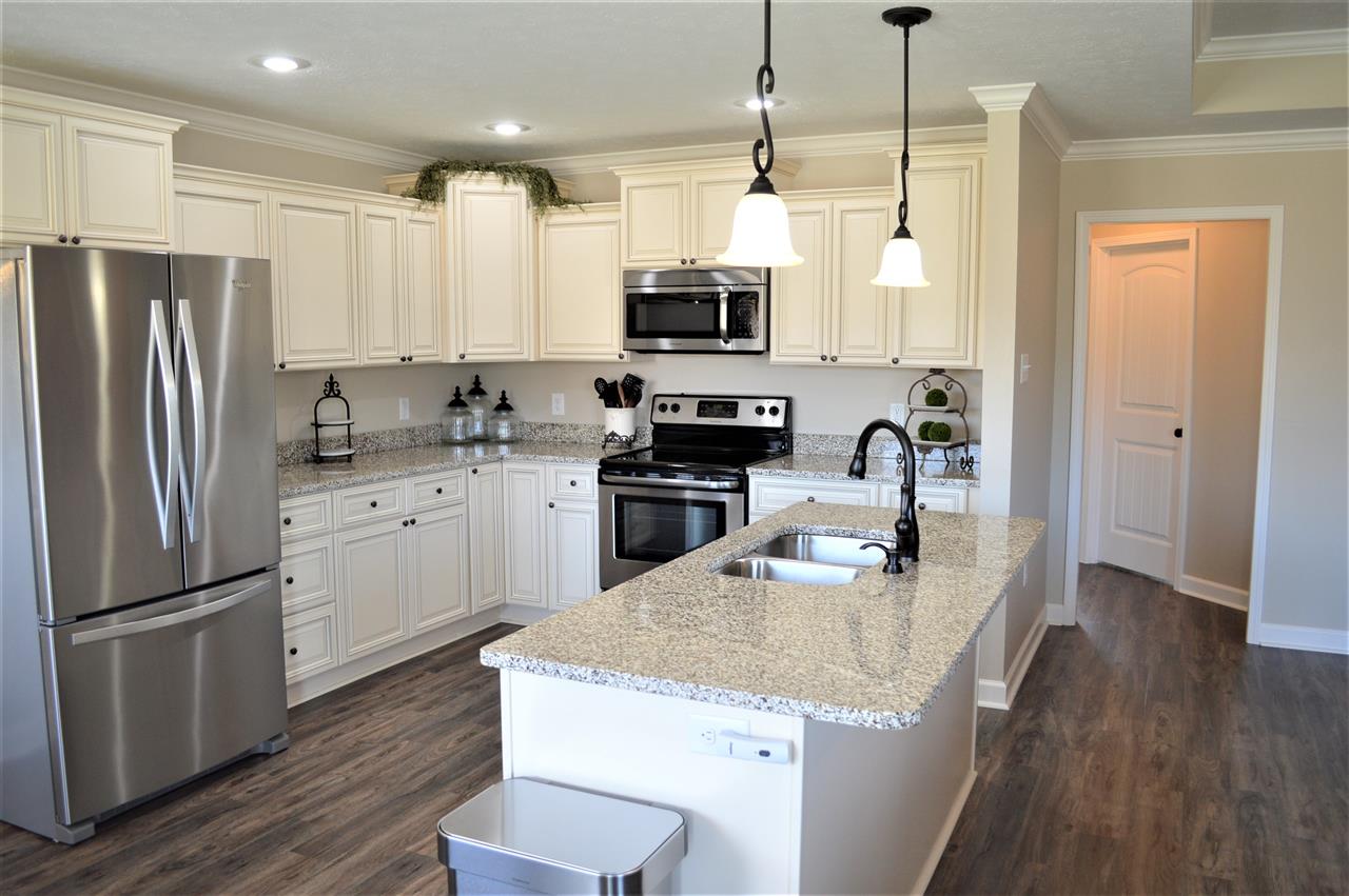Makenna Cove - Residential