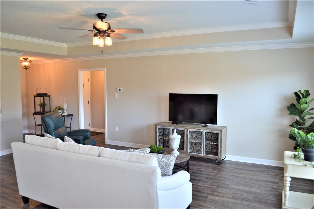 Makenna Cove - Residential