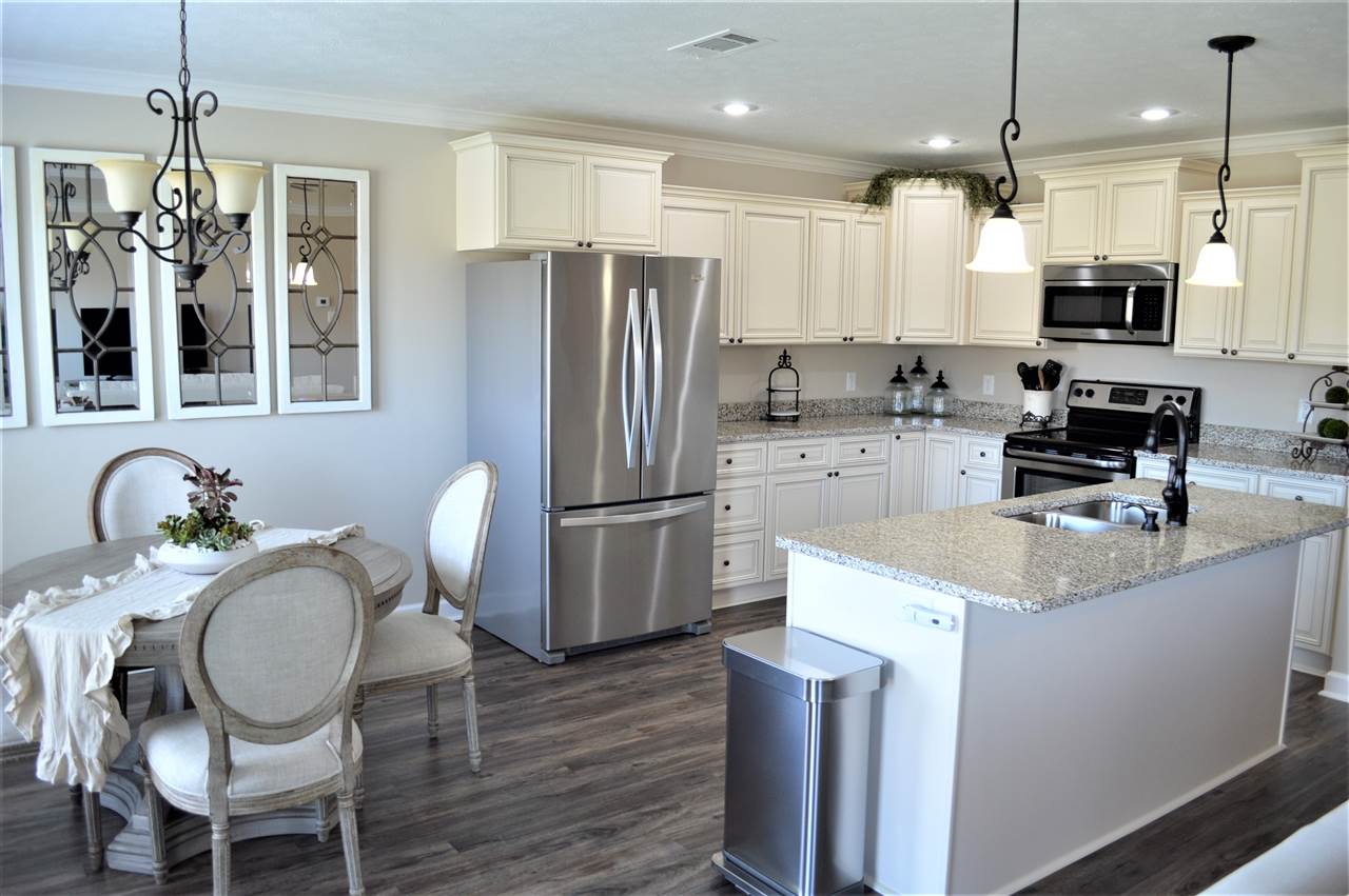 Makenna Cove - Residential