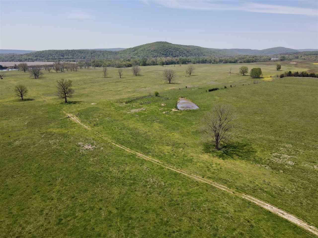 Batesville Acres - Farm