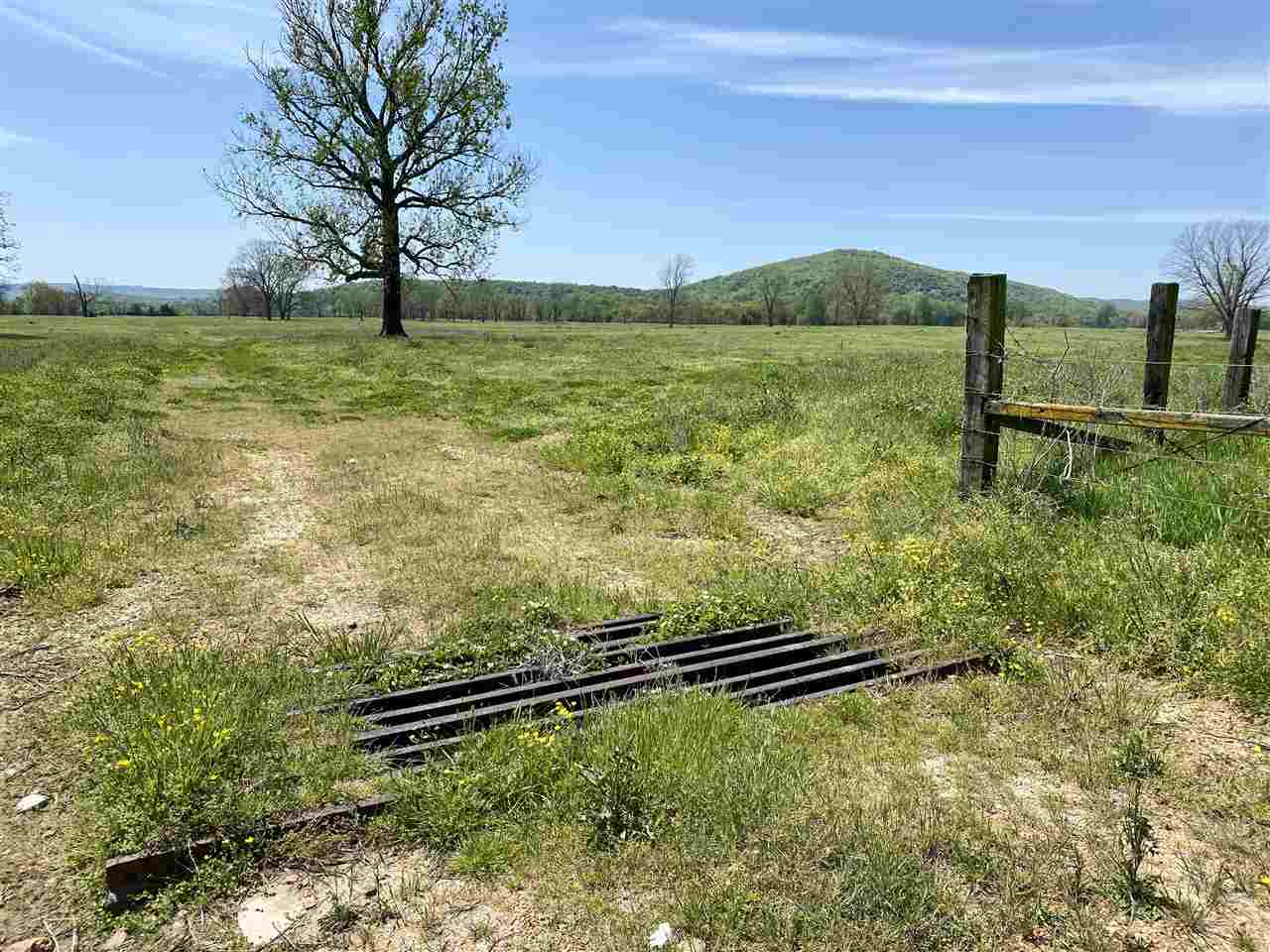 Batesville Acres - Farm