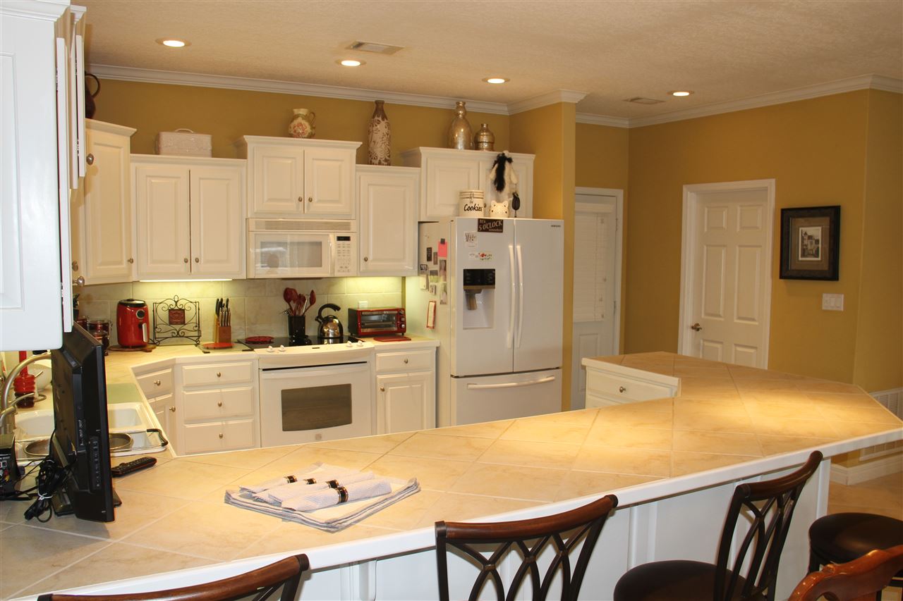 WATERS EDGE HPR - Residential