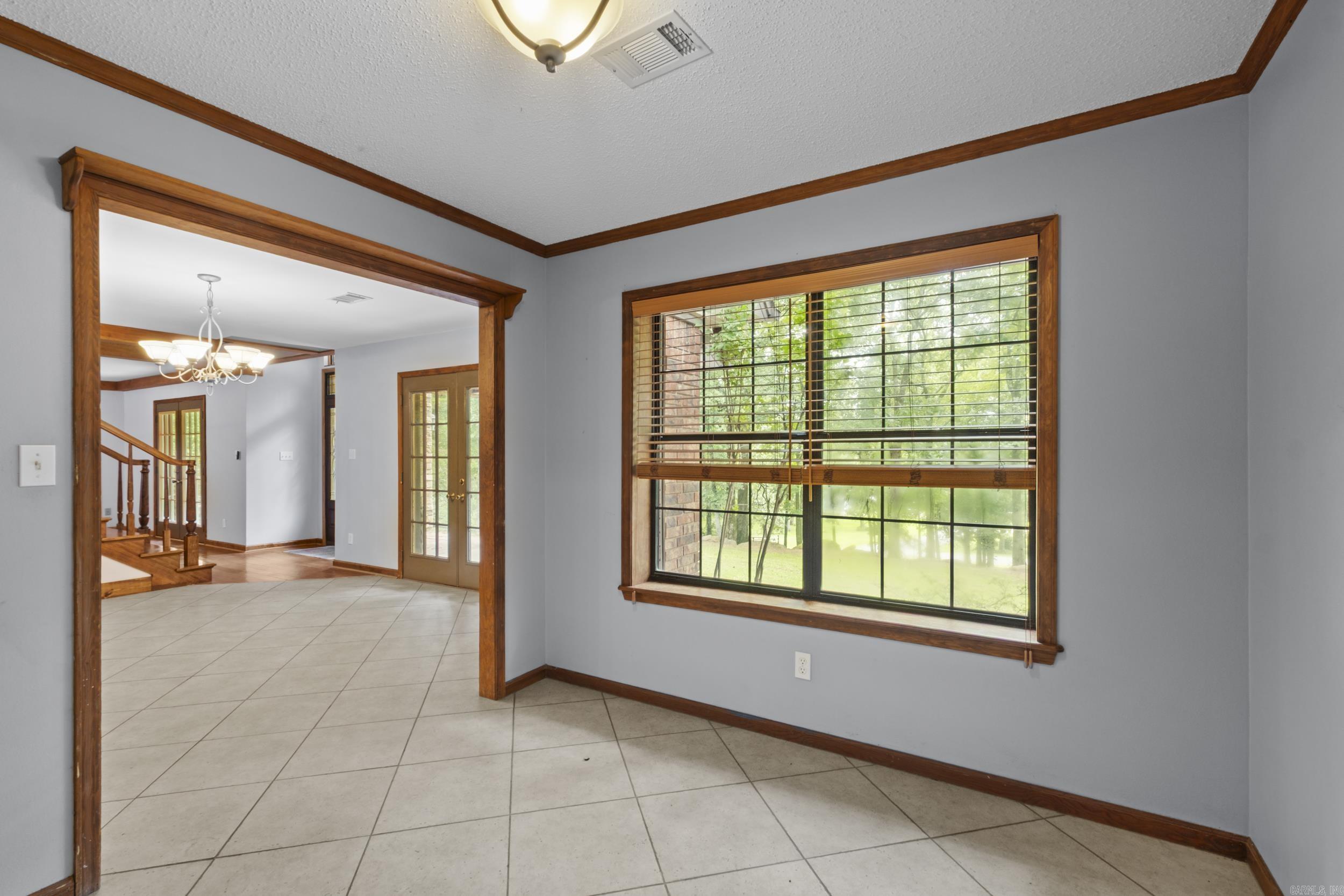 KIKE ACRES SUBD - Residential