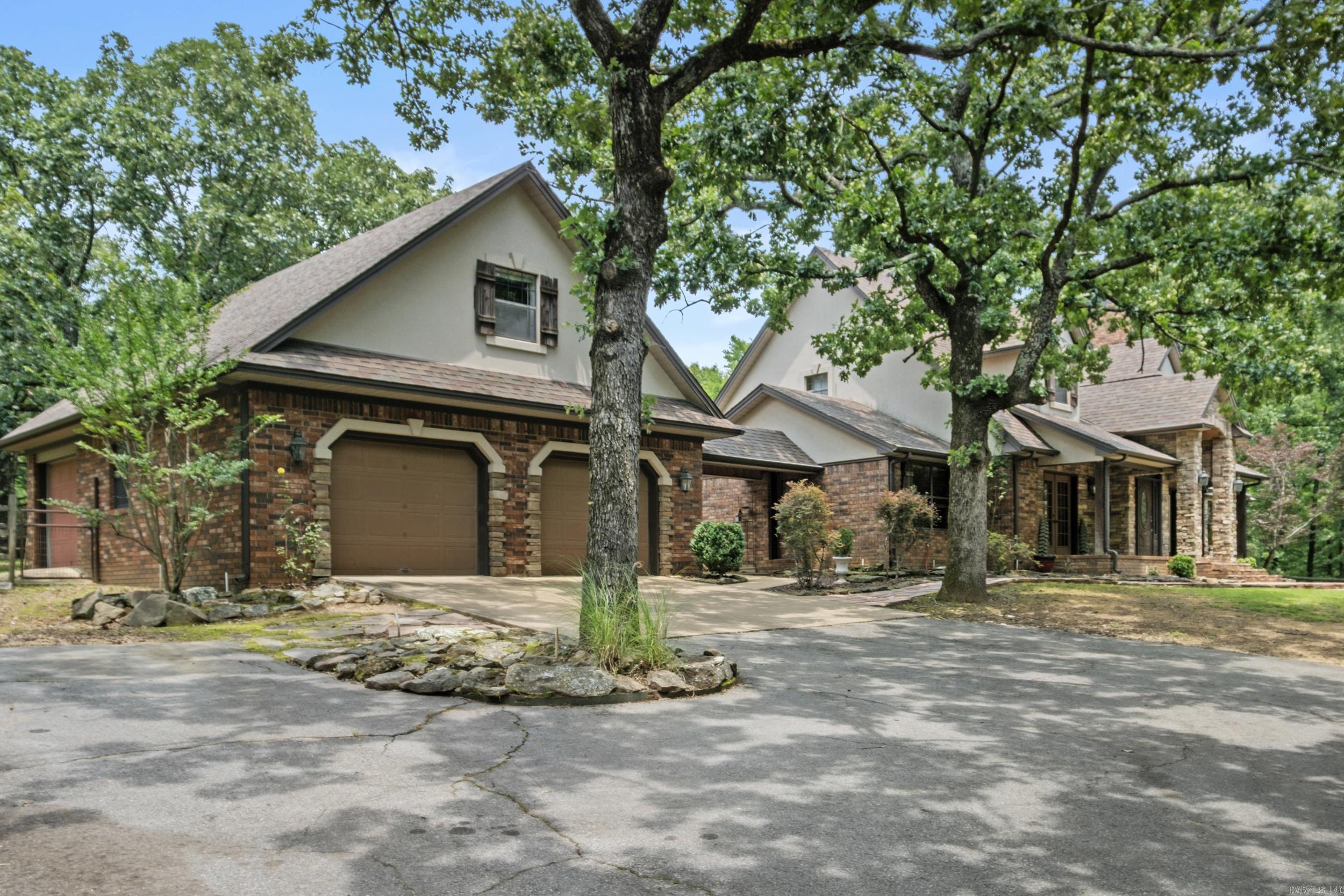 KIKE ACRES SUBD - Residential