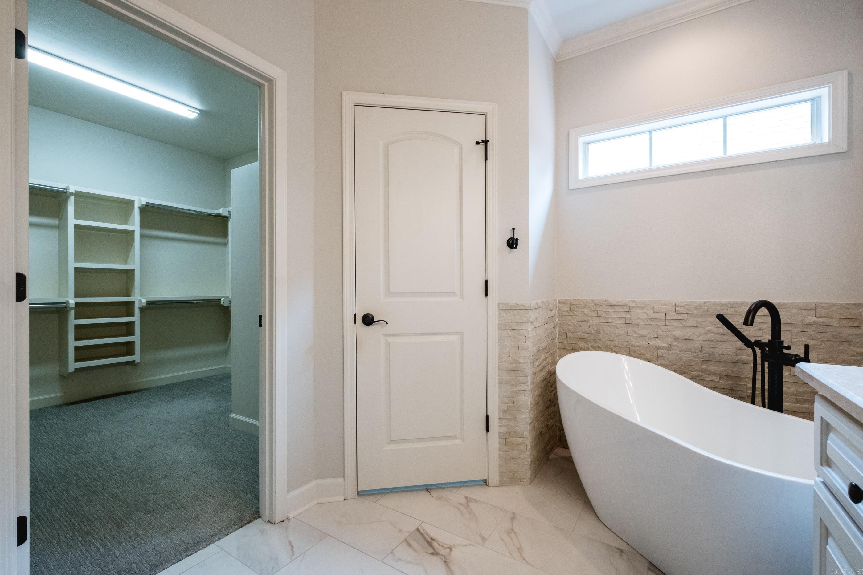 LONGLEAF COVE - Residential
