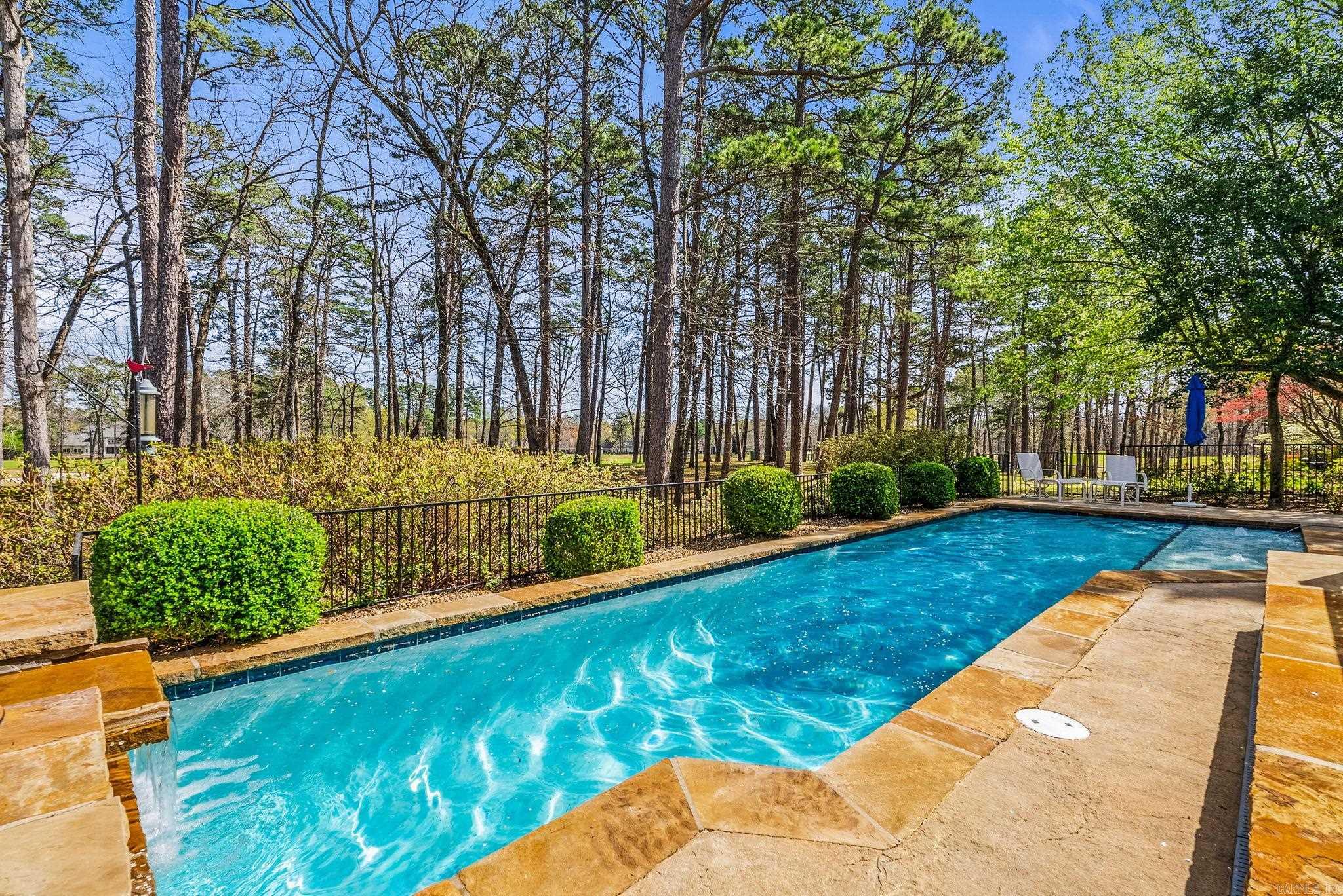 CHENAL VALLEY THE ESTATES - Residential