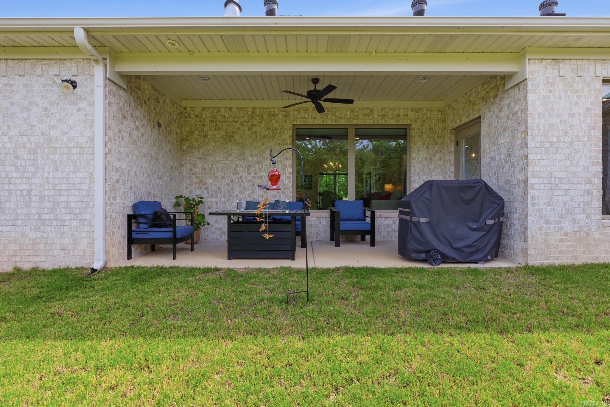 CHARLESTON PLACE SUBDIVISION - Residential Lease