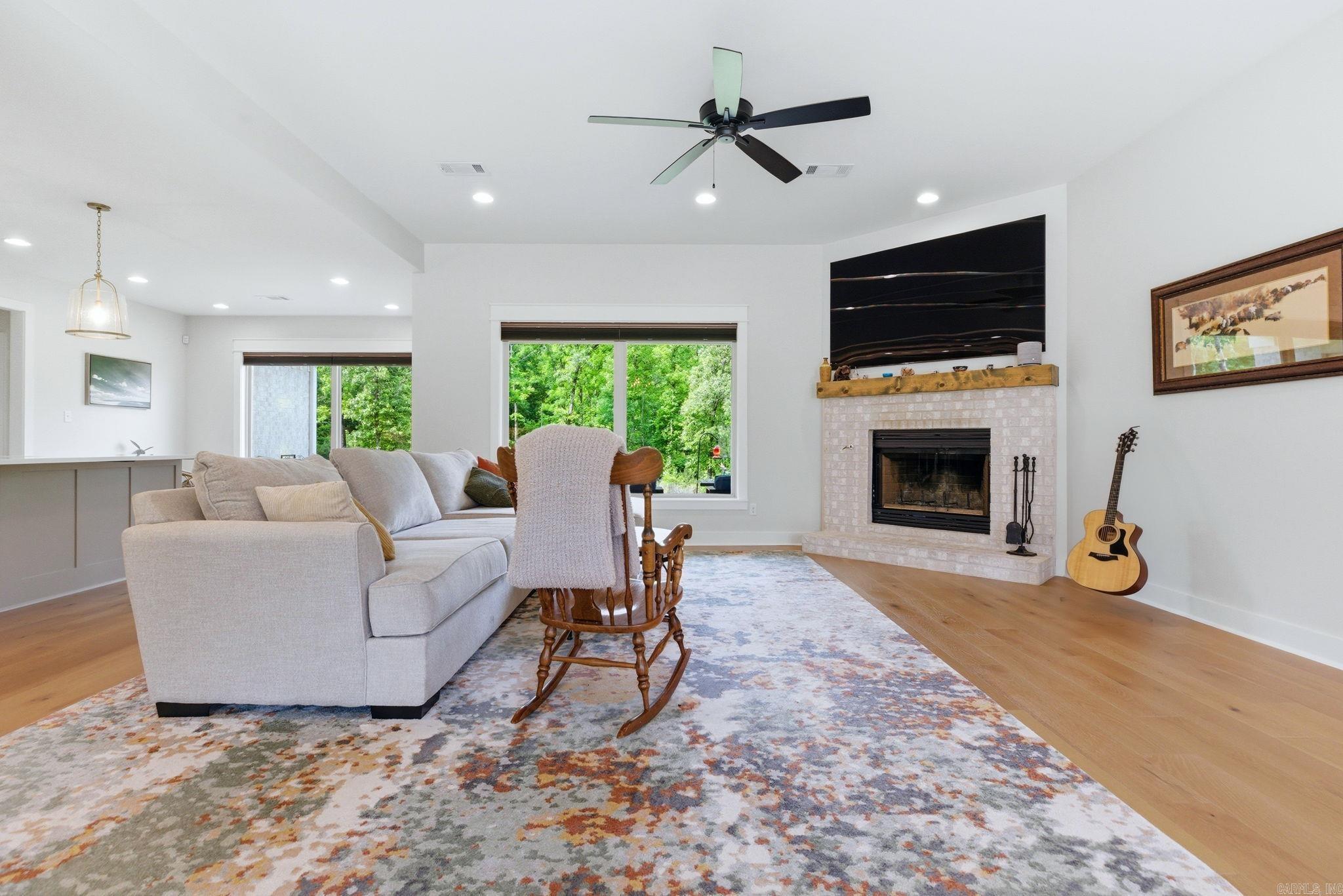 CHARLESTON PLACE SUBDIVISION - Residential Lease