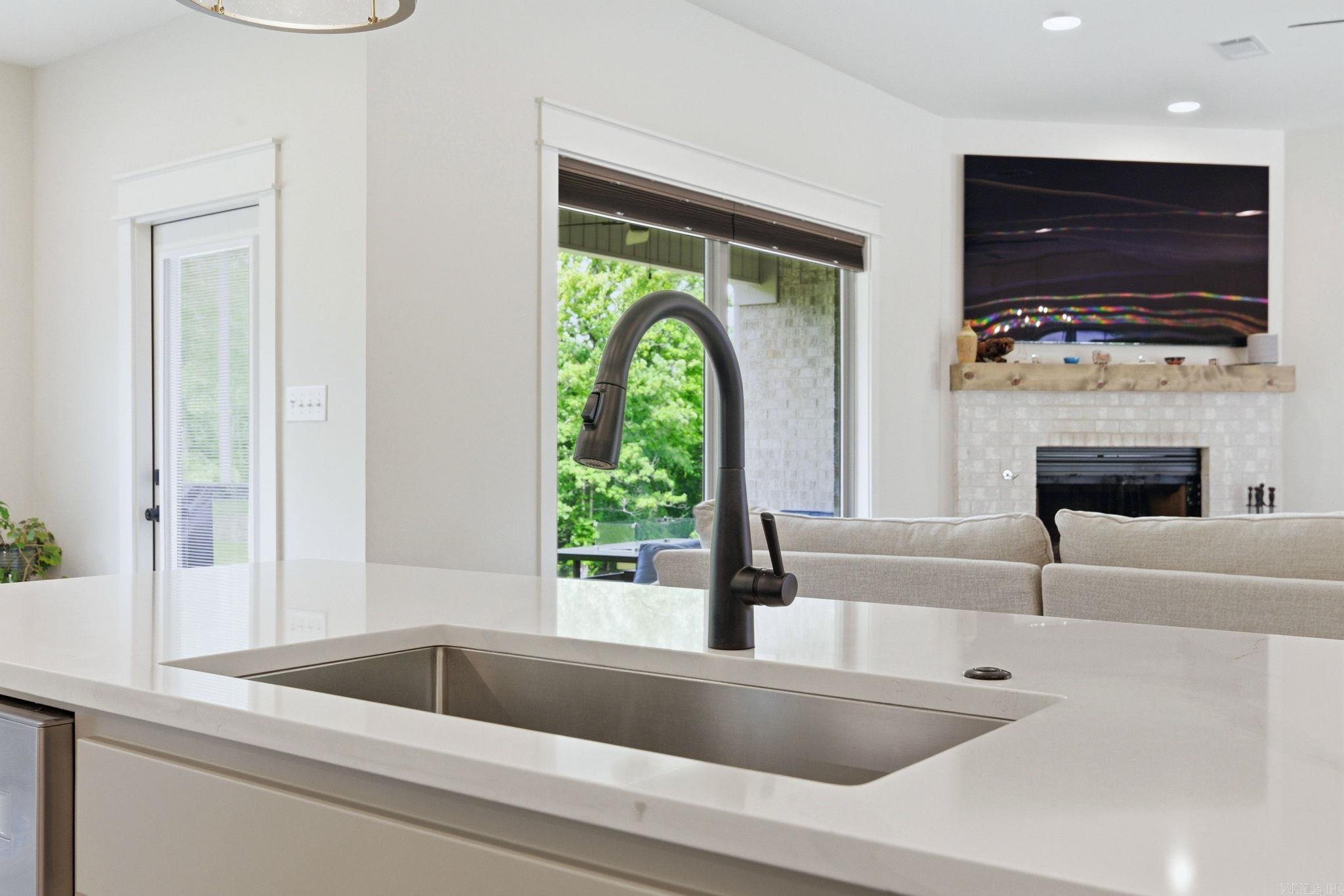 CHARLESTON PLACE SUBDIVISION - Residential Lease