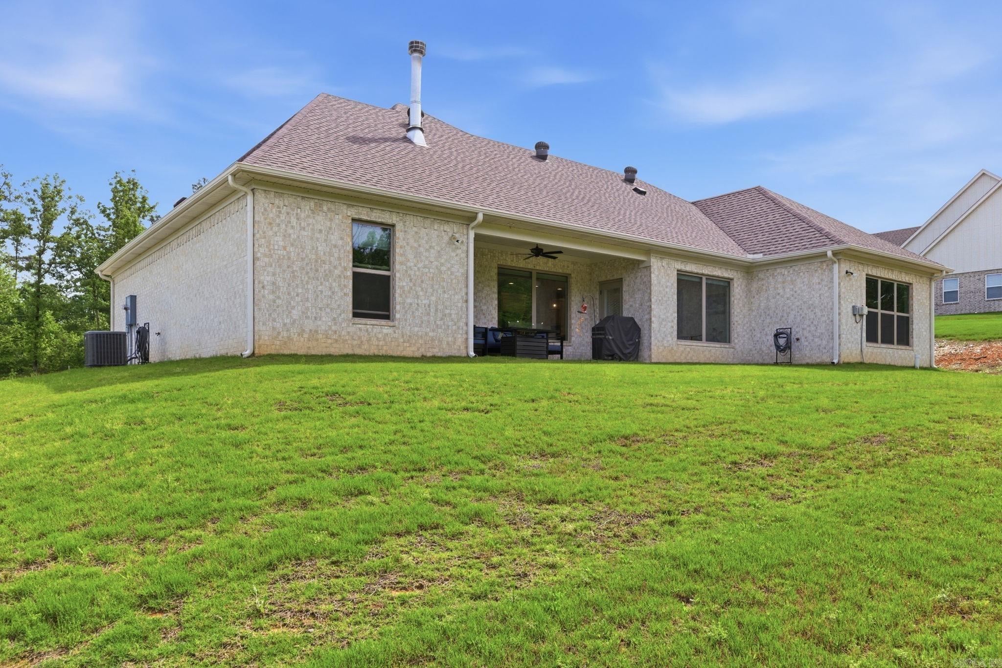 CHARLESTON PLACE SUBDIVISION - Residential Lease