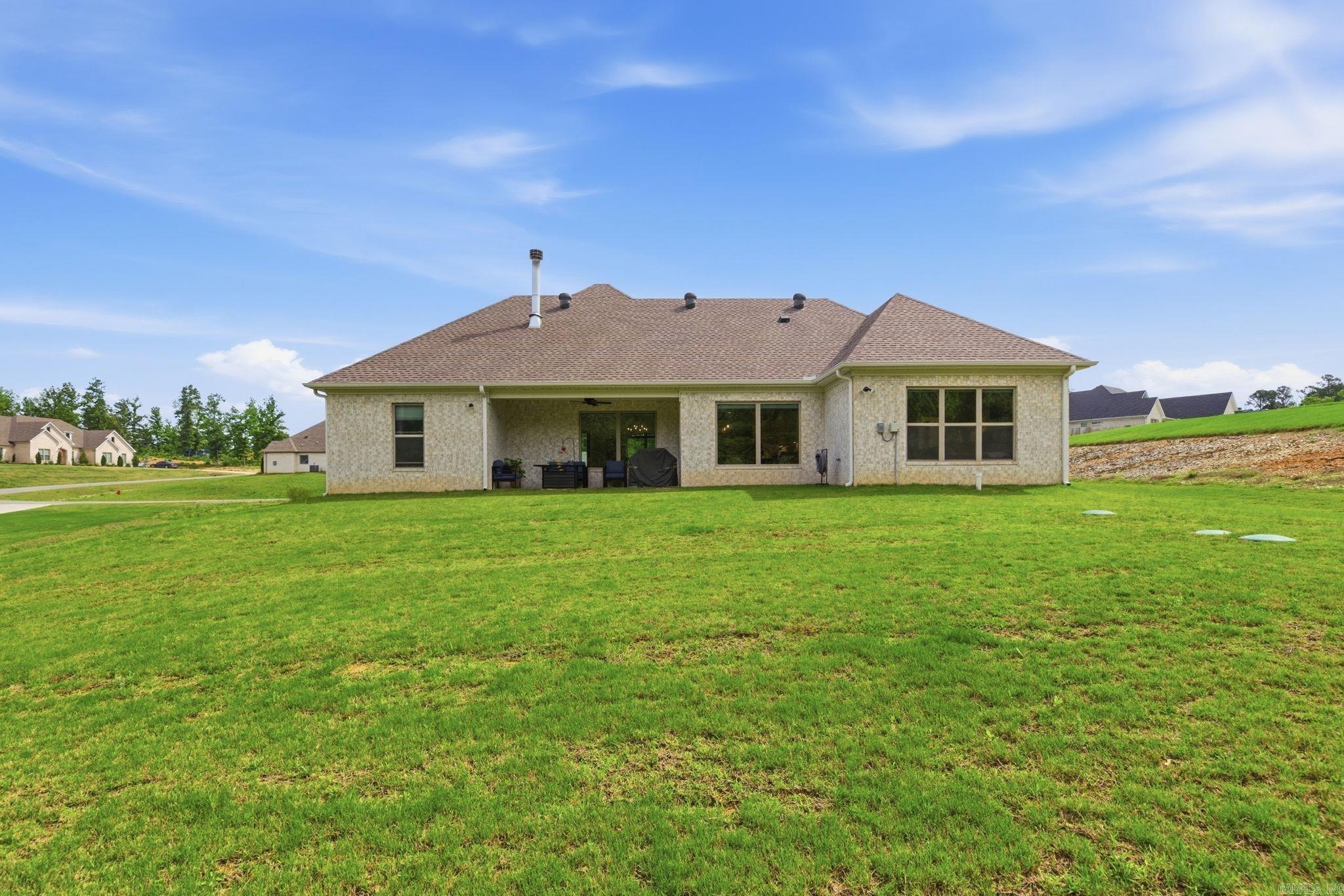 CHARLESTON PLACE SUBDIVISION - Residential Lease