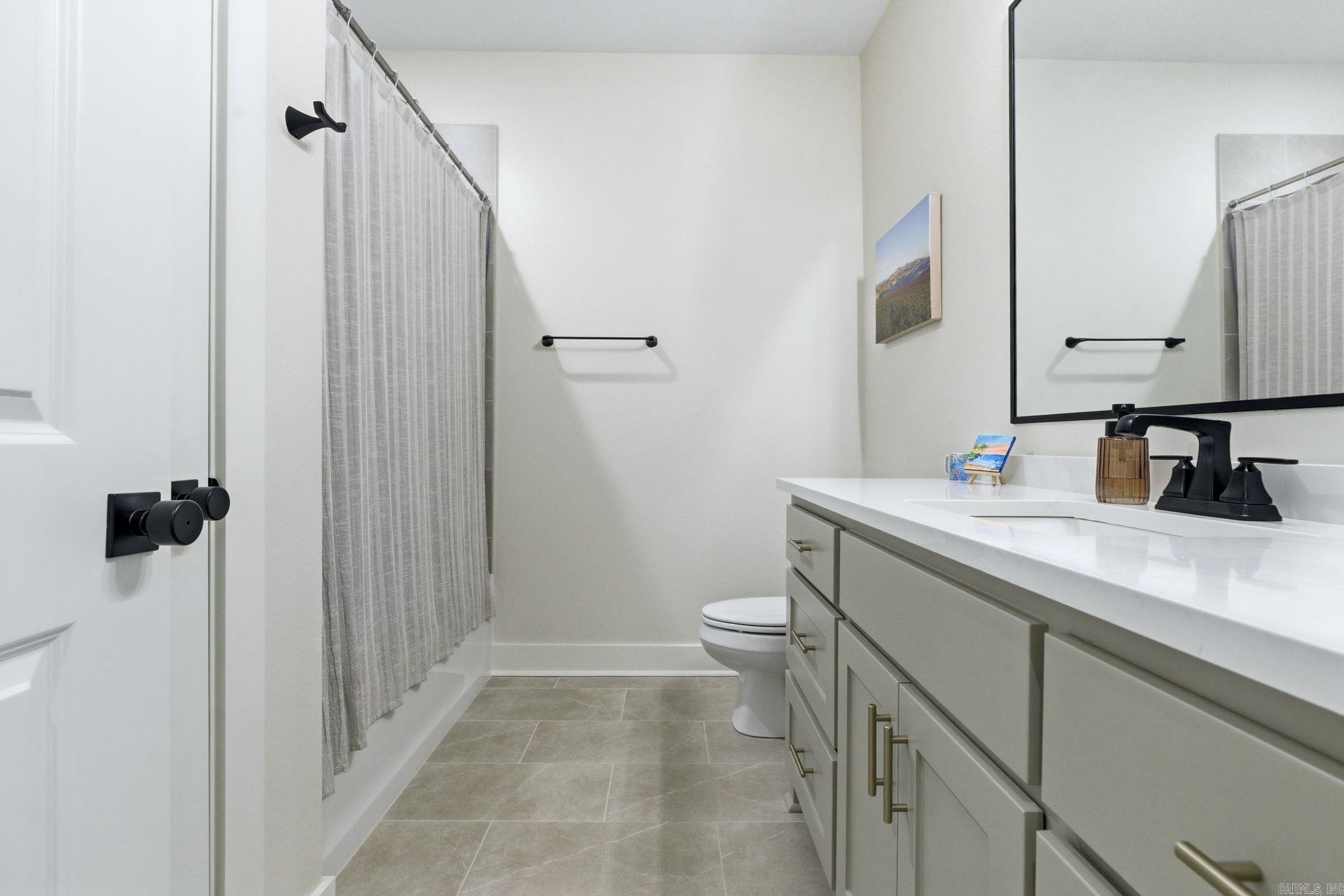 CHARLESTON PLACE SUBDIVISION - Residential Lease