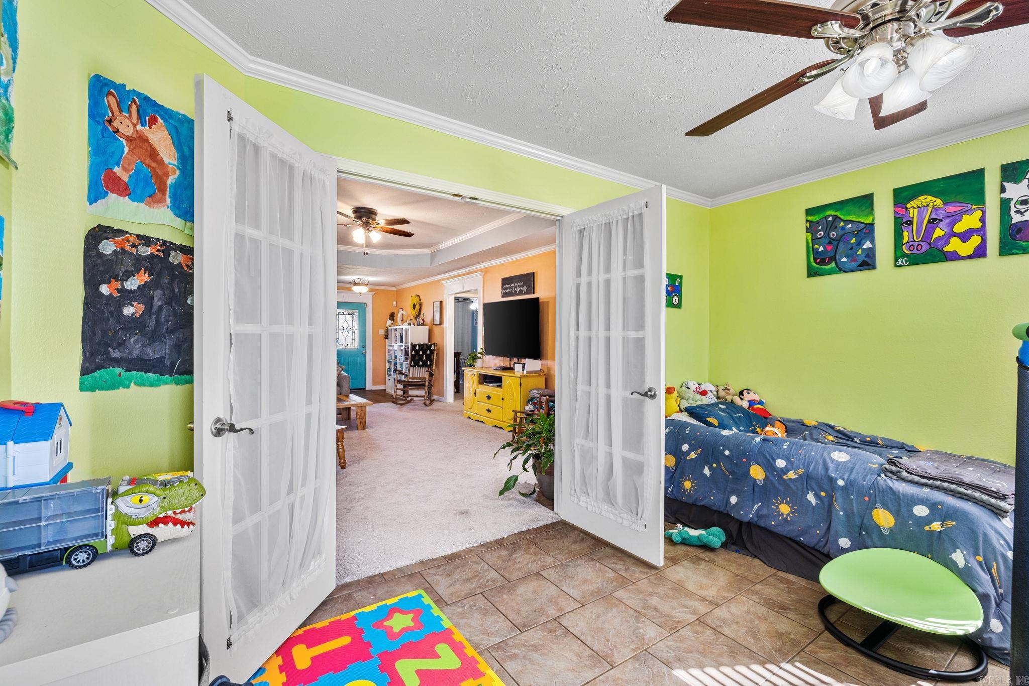 STONEHENGE PLACE - Residential