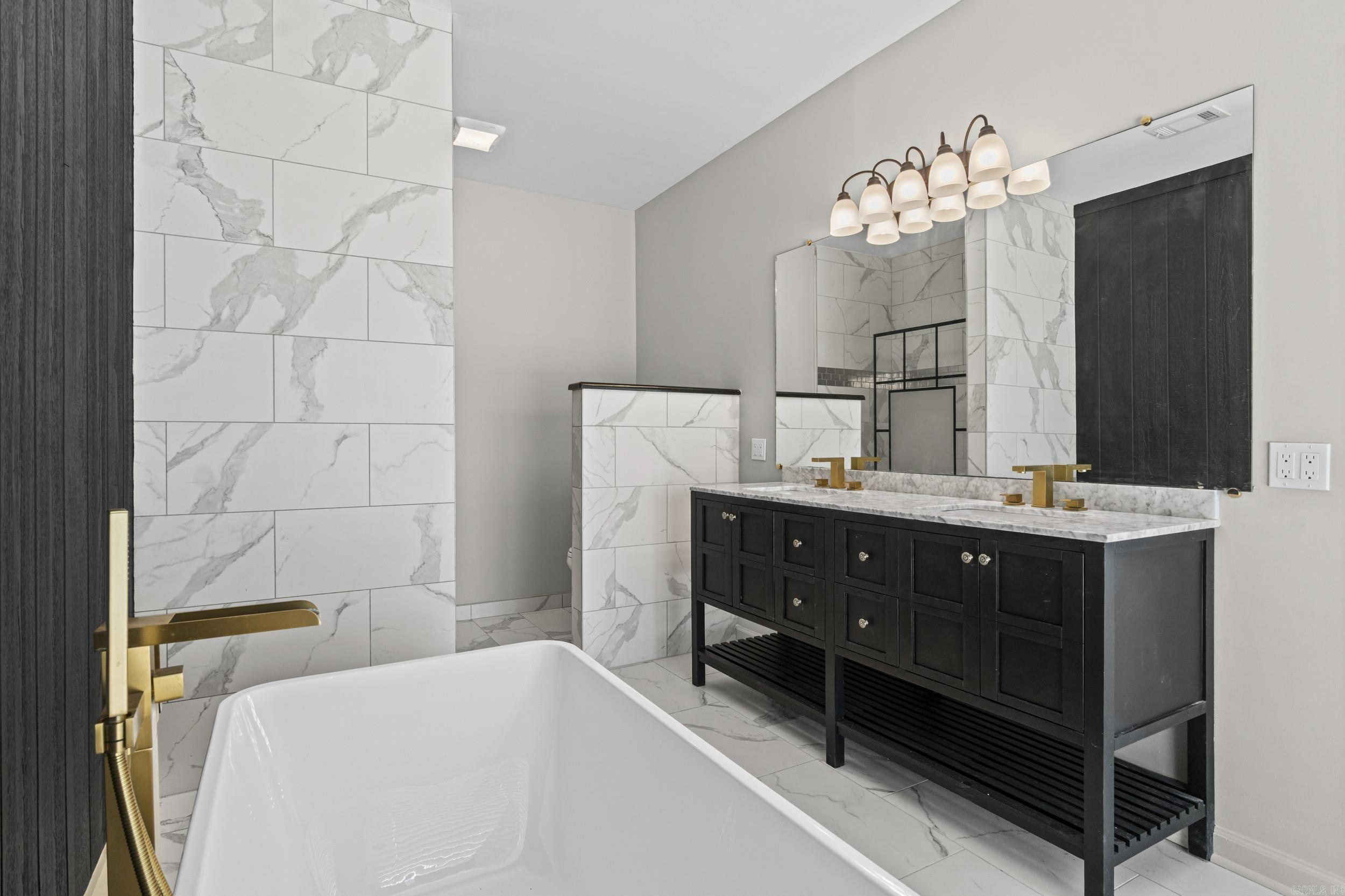 HUNTERS REST CORP - Residential