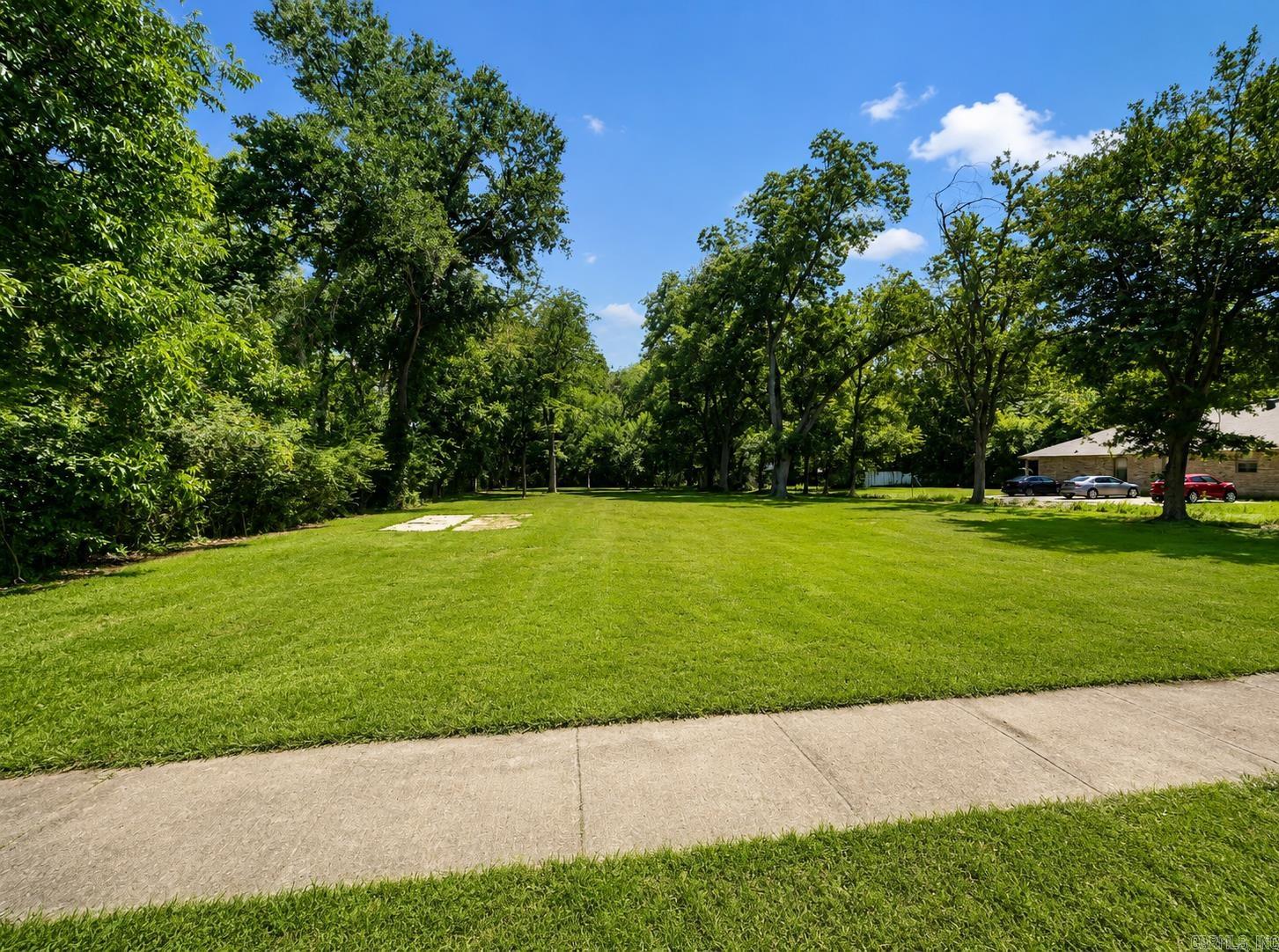 Build your vision in the heart of Beebe! This vacant lot on S Main Street offers a convenient location with easy access to schools, shopping, dining, and local amenities. Whether you're looking for an investment opportunity or the perfect site for future development, this property offers endless possibilities in a growing community. Call today for more information.