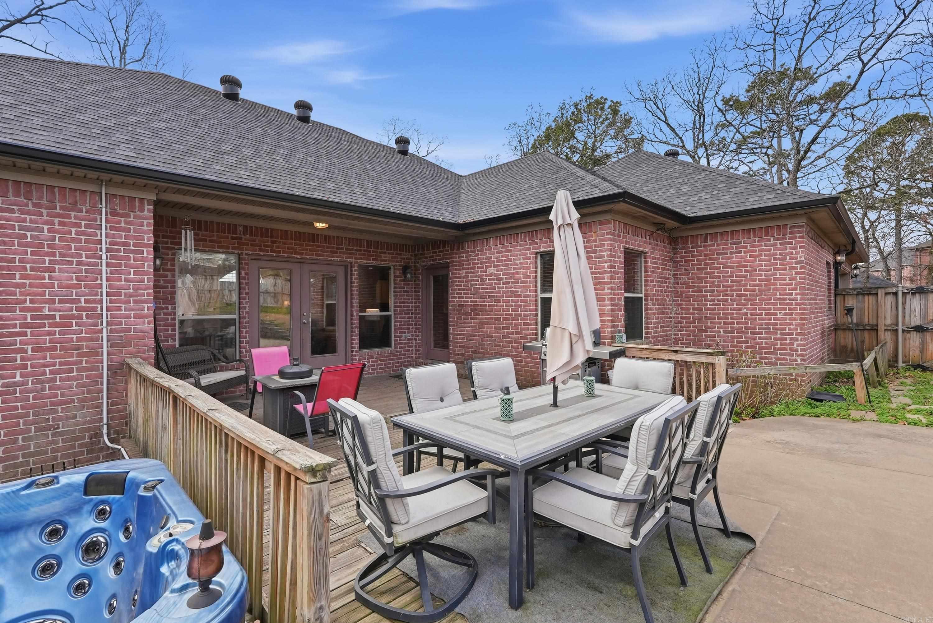 MAUMELLE VALLEY ESTATES - Residential