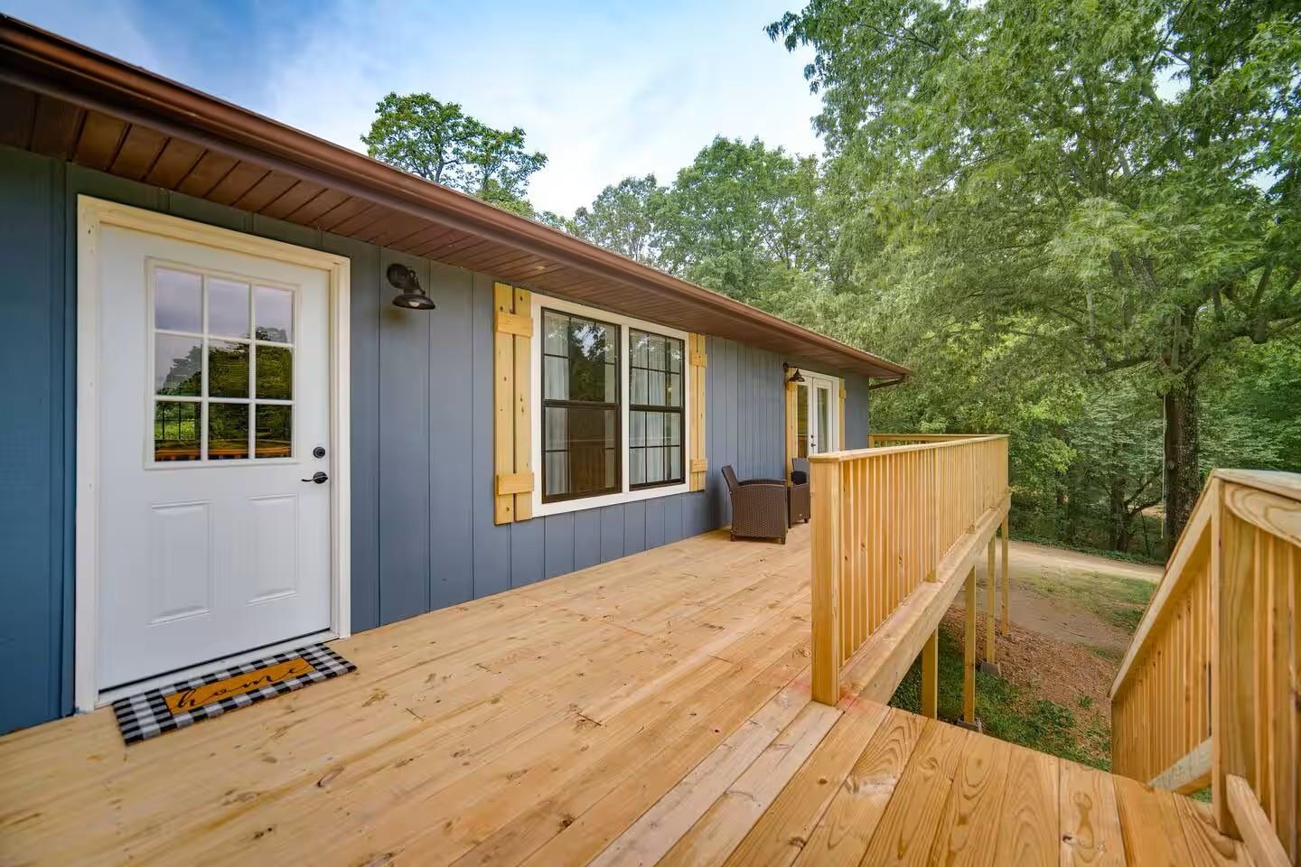RIVER HEIGHTS - Residential