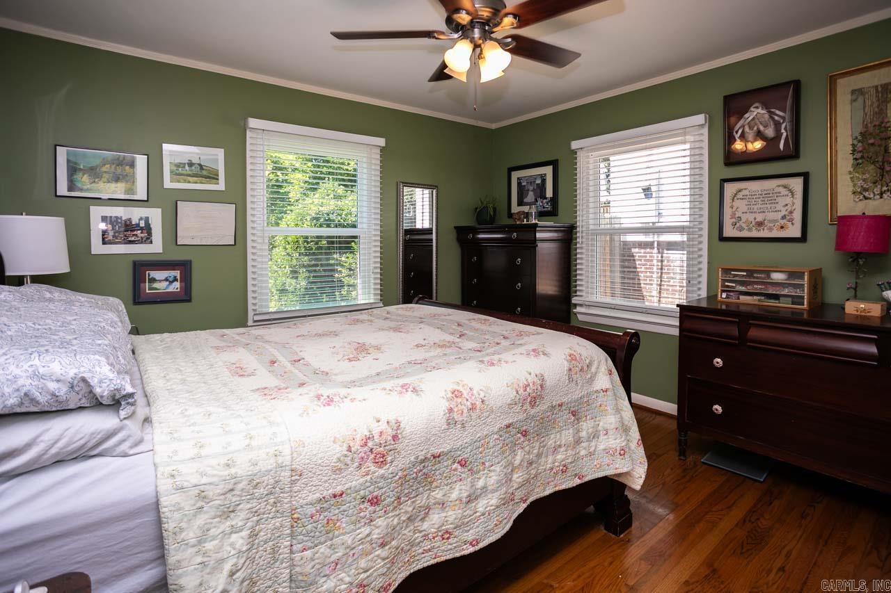 KINGWOOD PLACE - Residential
