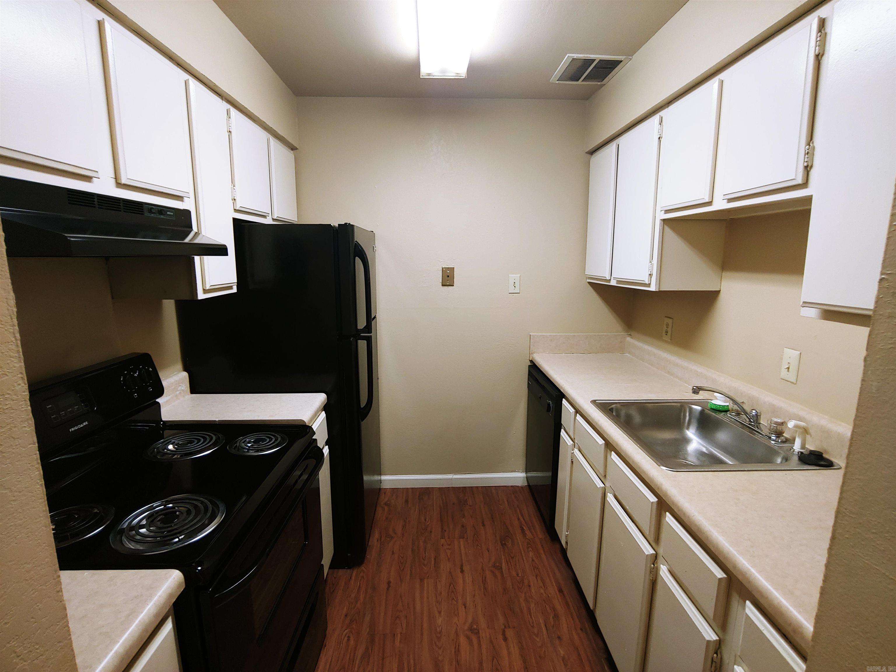 Plunkett 2nd - Residential Lease