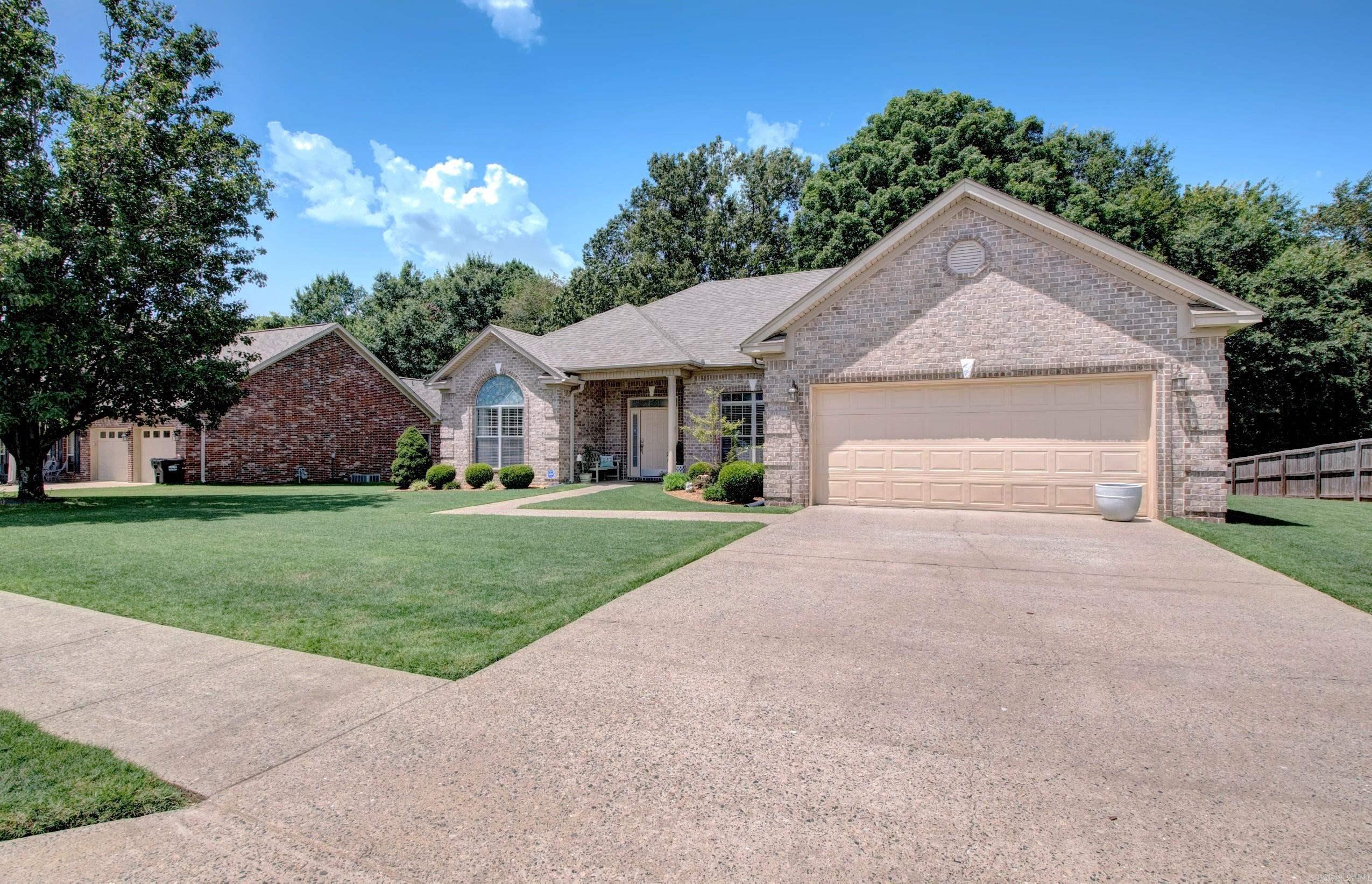 LEGACY VILLAGE - Residential