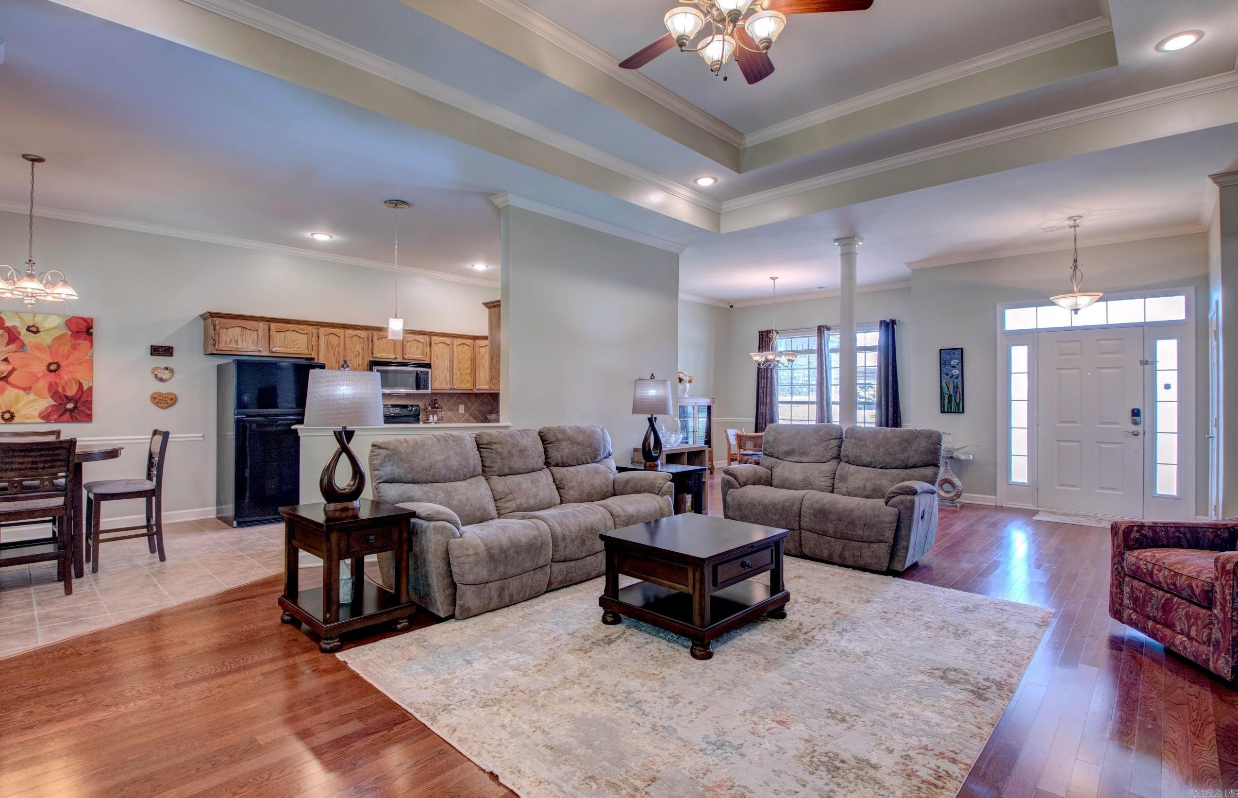 LEGACY VILLAGE - Residential