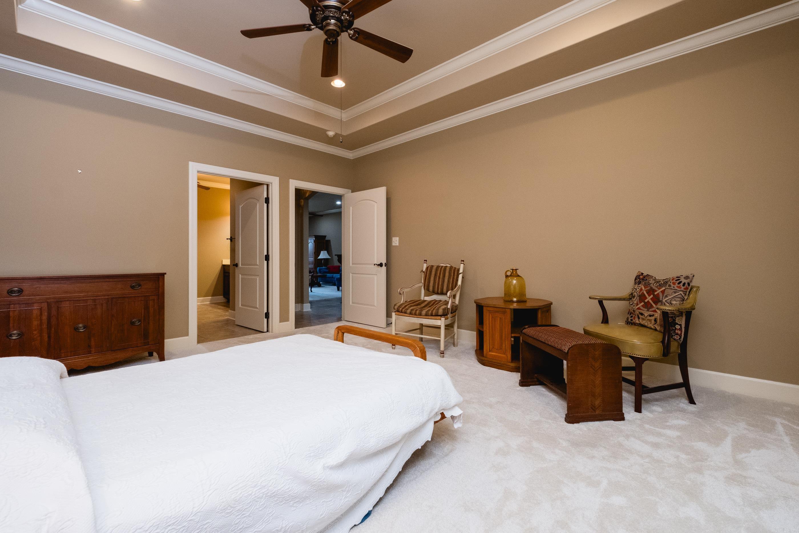 PINNACLE VALLEY COURT - Residential
