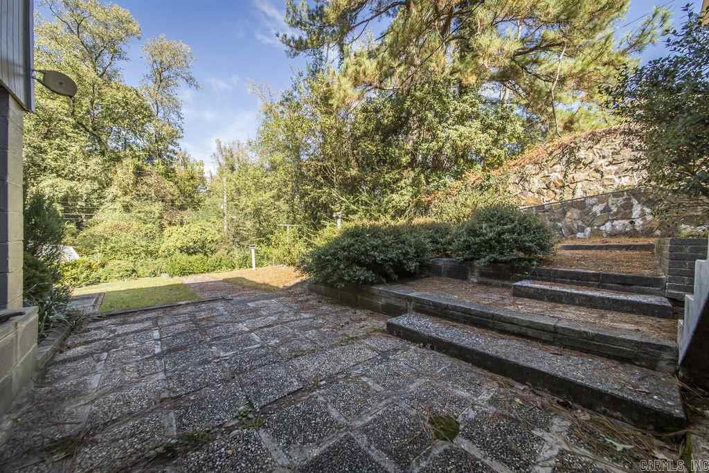 MEADOWCLIFF - Residential