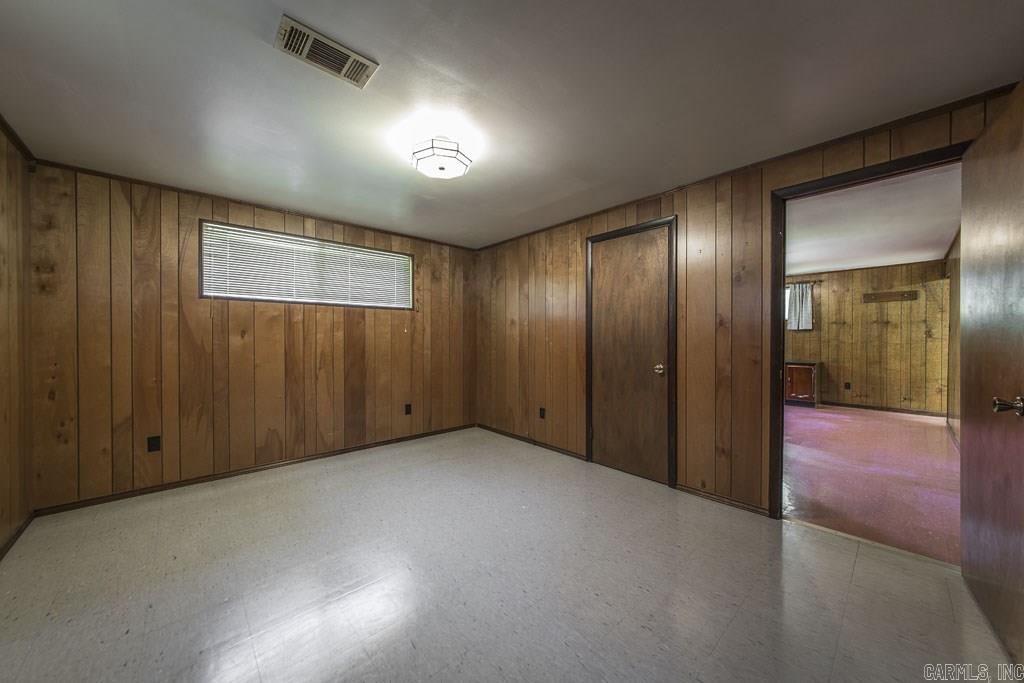 MEADOWCLIFF - Residential