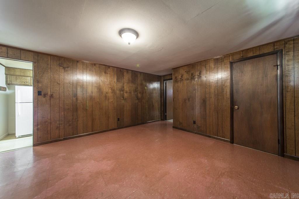 MEADOWCLIFF - Residential