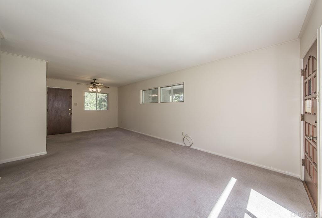 MEADOWCLIFF - Residential