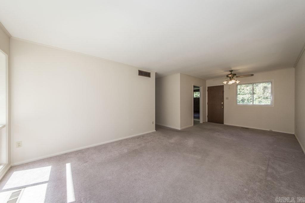 MEADOWCLIFF - Residential