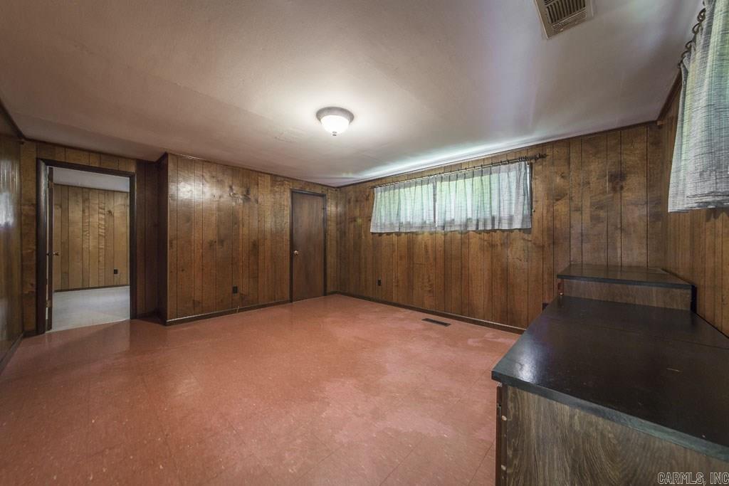 MEADOWCLIFF - Residential