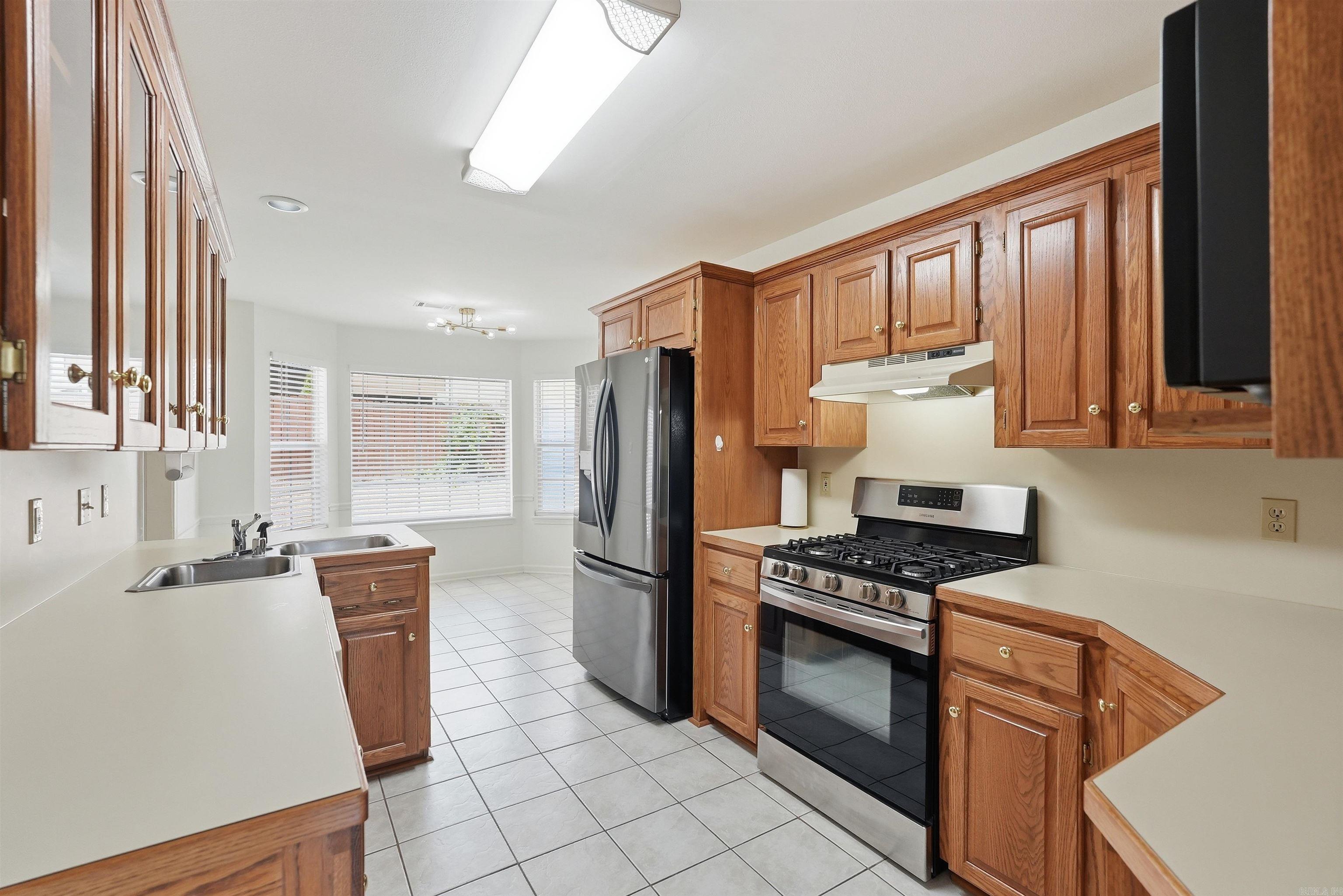 CHERRY CREEK ADDN - Residential
