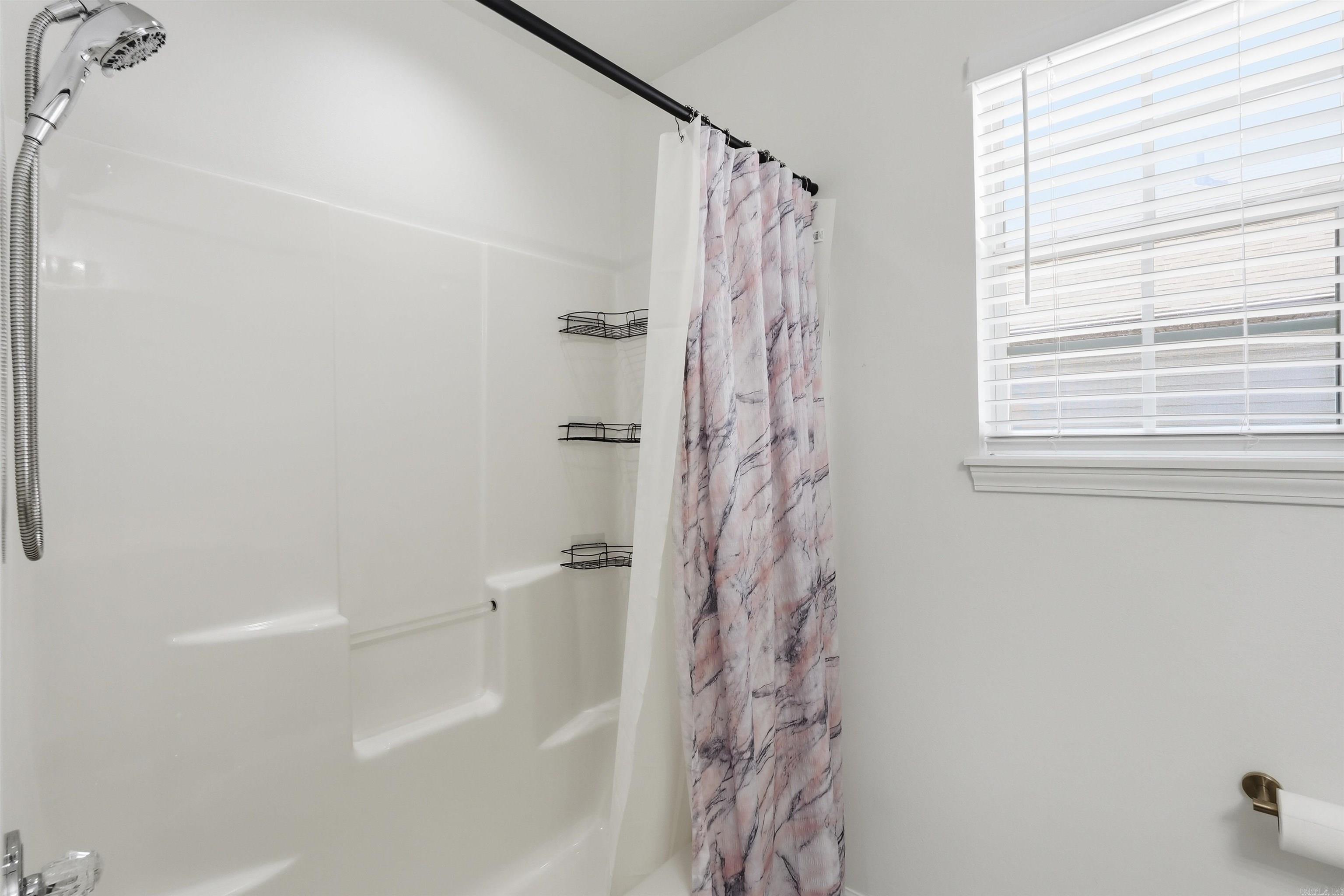 CHERRY CREEK ADDN - Residential
